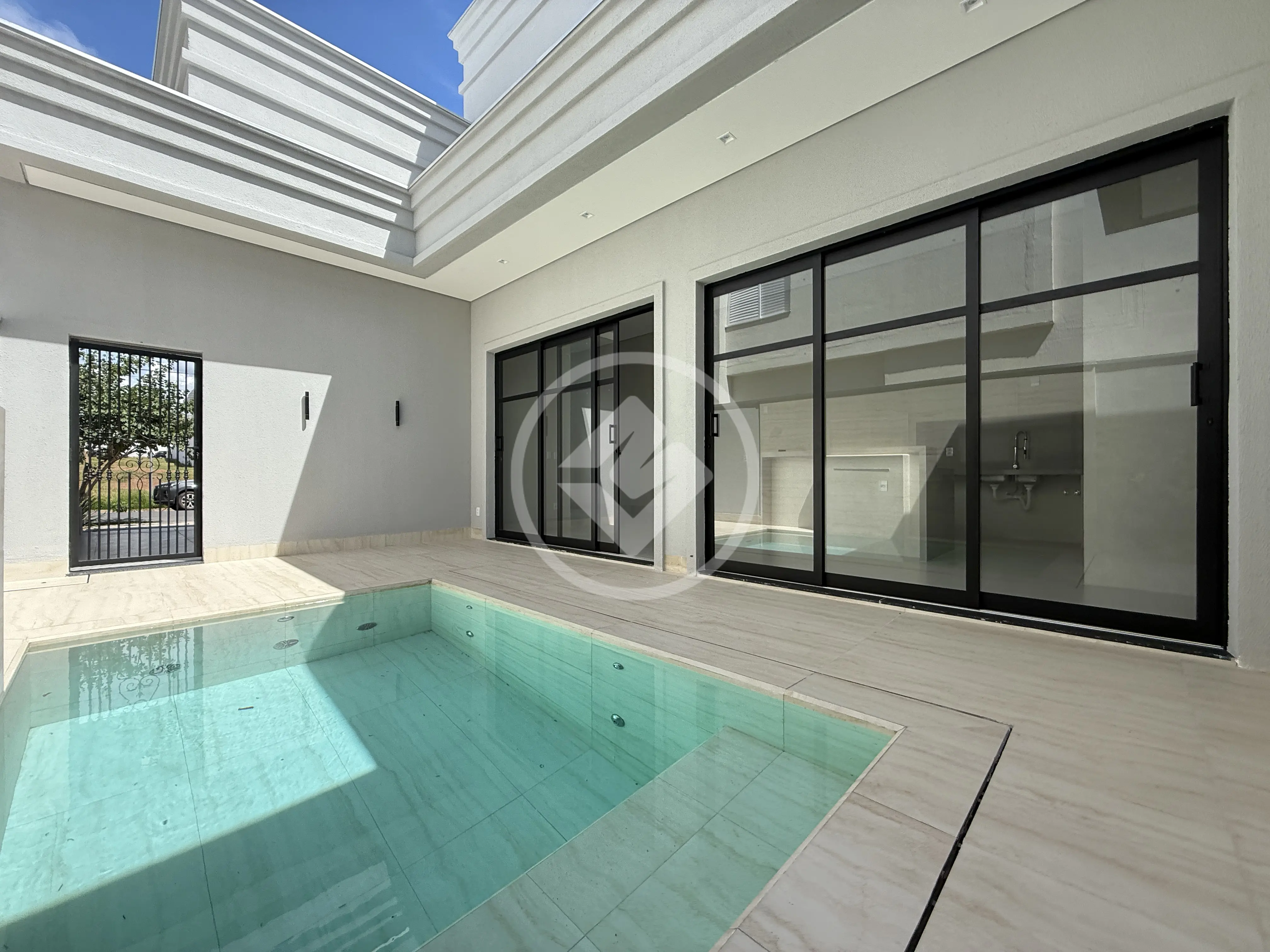 Casa Condomínio Jardim Imperial, Cuiabá - MT — foto 1