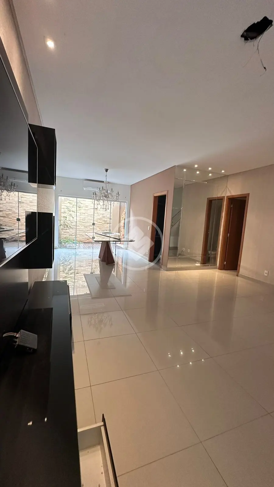 Imagem 1 - Casa Condomínio em JARDIM MARIANA, Cuiabá - MT