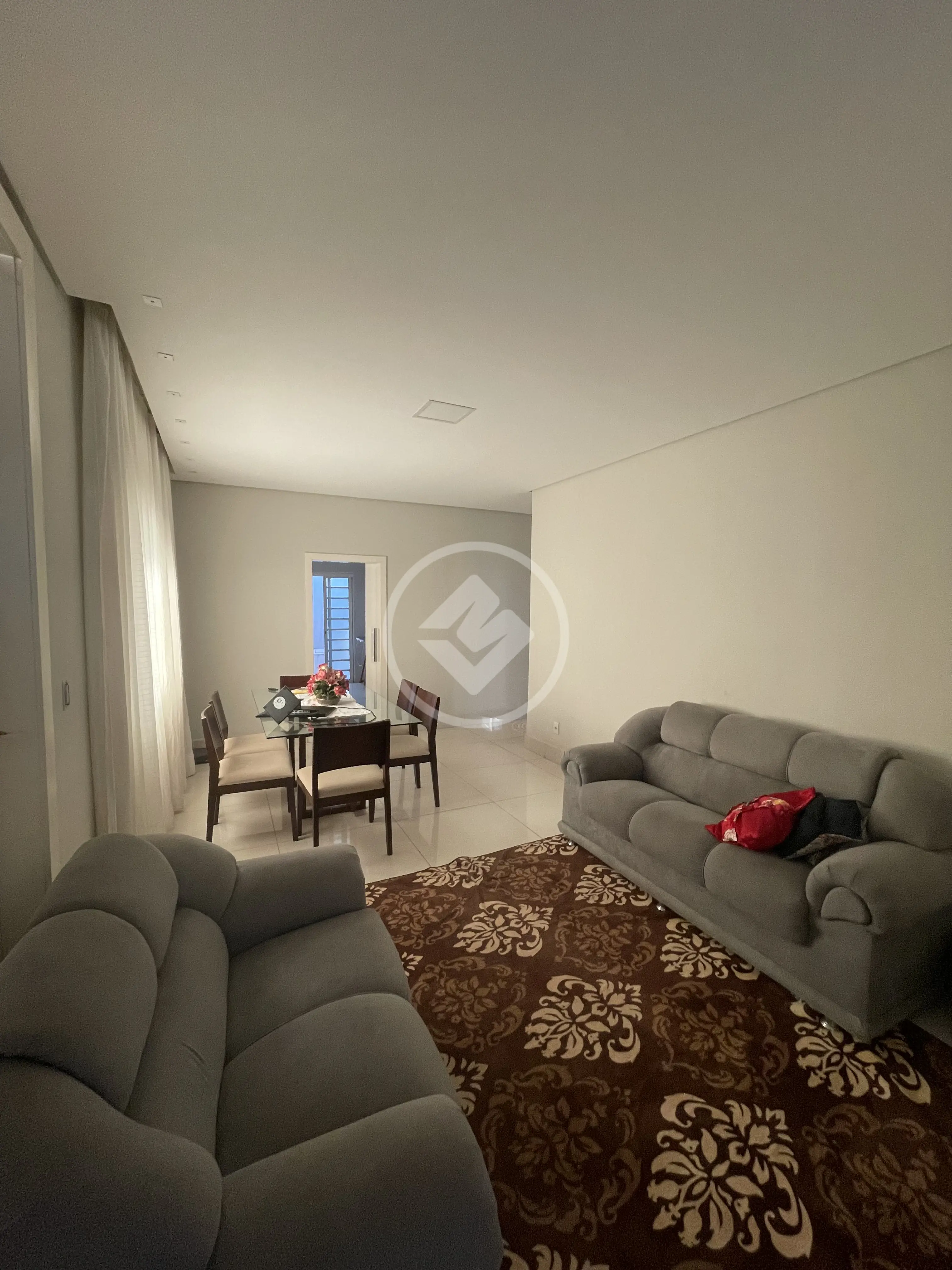 Imagem 1 - Casa em JARDIM CALIFÓRNIA, Cuiabá - MT