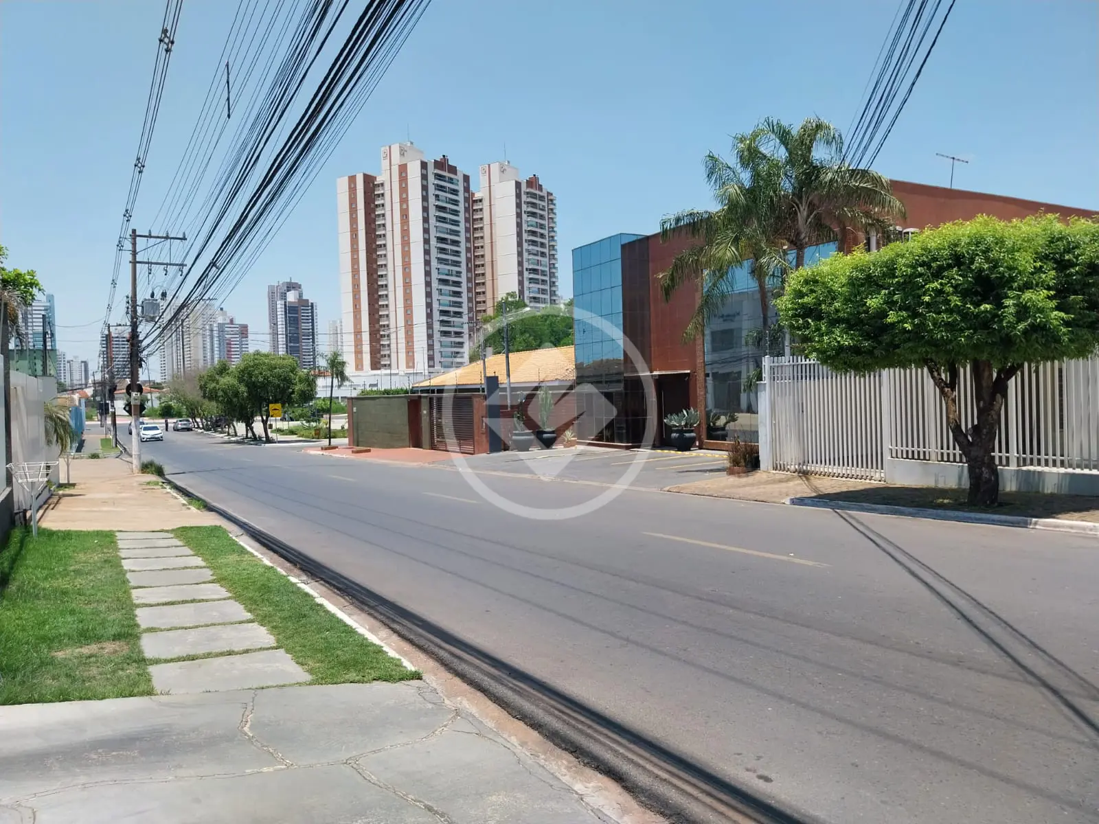 Image 11 - Casa Comercial em JARDIM DAS AMÉRICAS, Cuiabá - MT