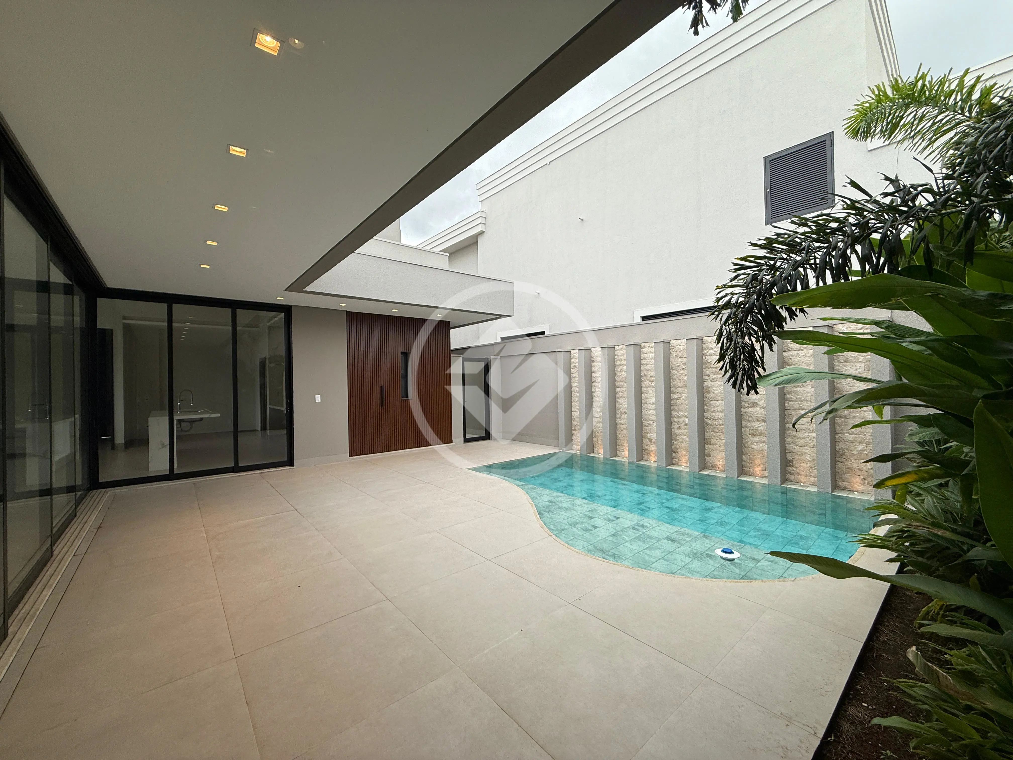 Imagem 1 - Casa Condomínio em CONDOMINIO FLORAIS ITALIA, Cuiabá - MT