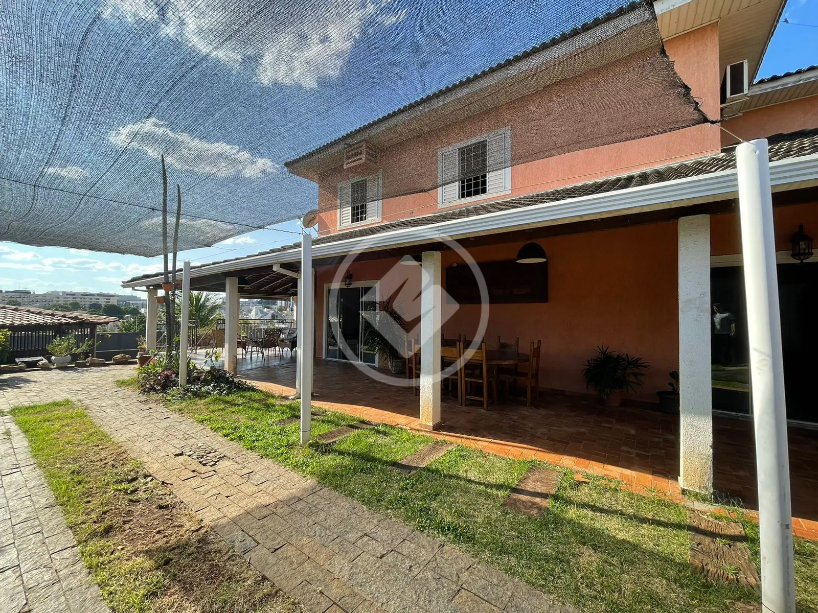 Sobrado JARDIM CUIABÁ, Cuiabá - MT — foto 1