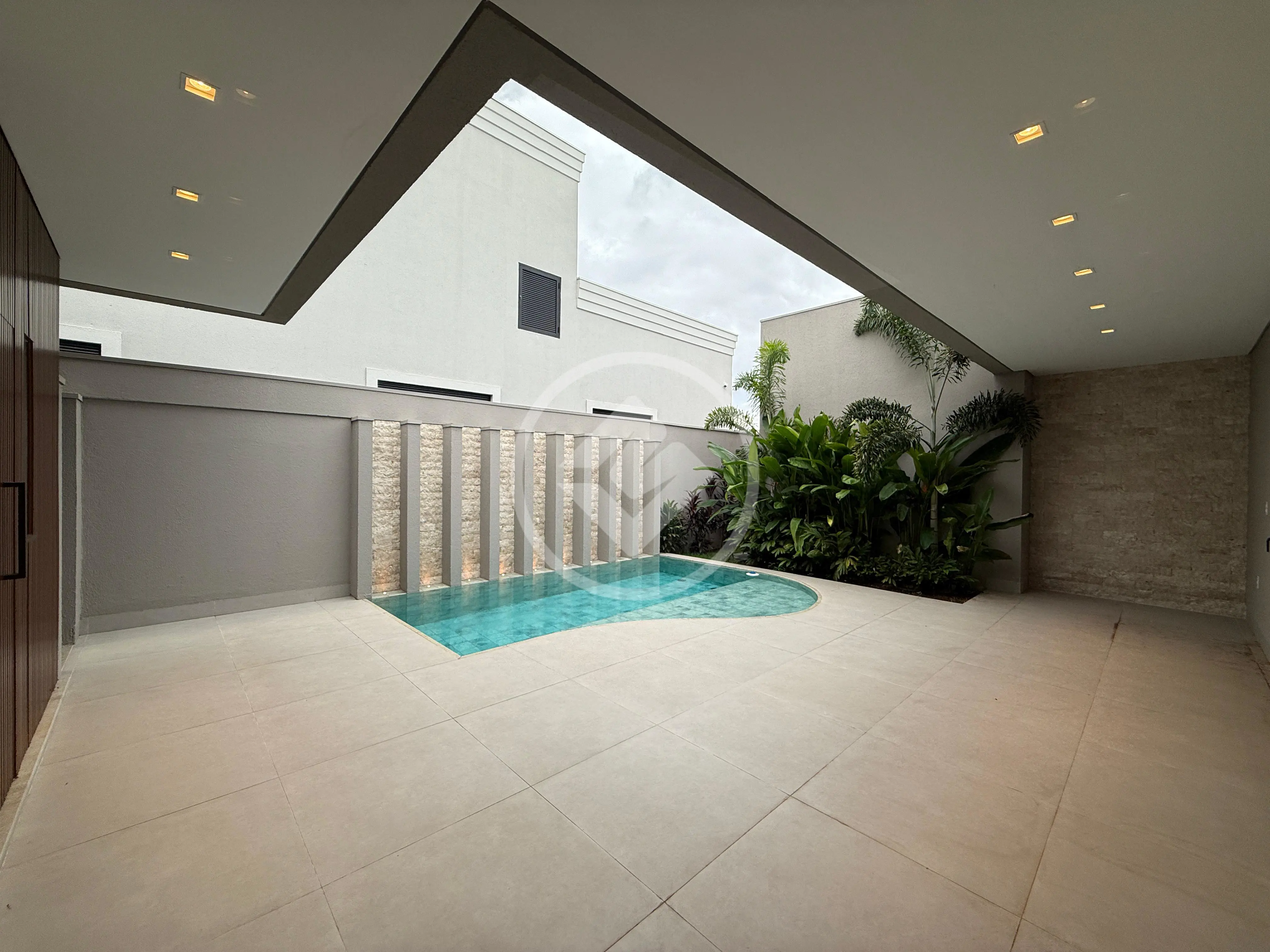Imagem 2 - Casa Condomínio em CONDOMINIO FLORAIS ITALIA, Cuiabá - MT