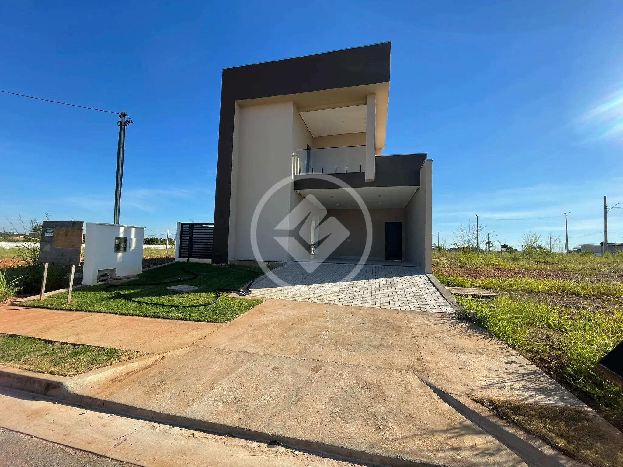 Imagem 1 - Casa Condomínio em PETRÓPOLIS, Várzea Grande - MT