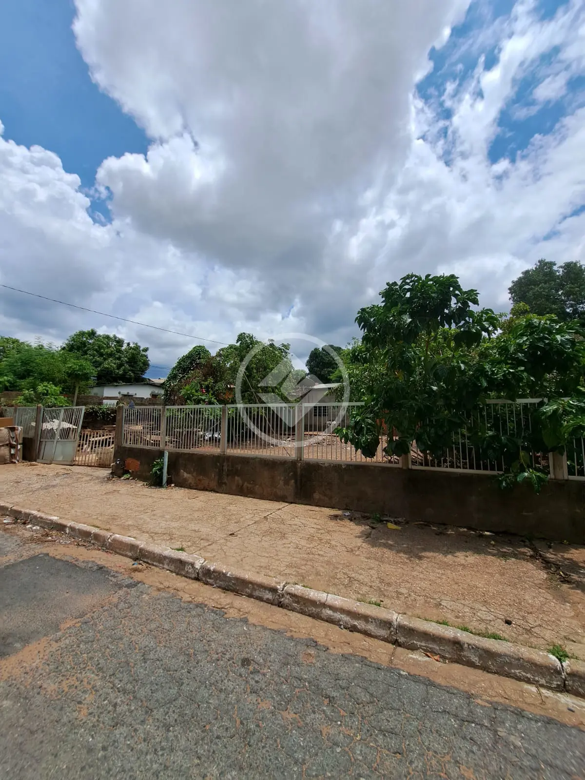 Imagem 1 - Terreno em Cidade Alta, Cuiabá - MT