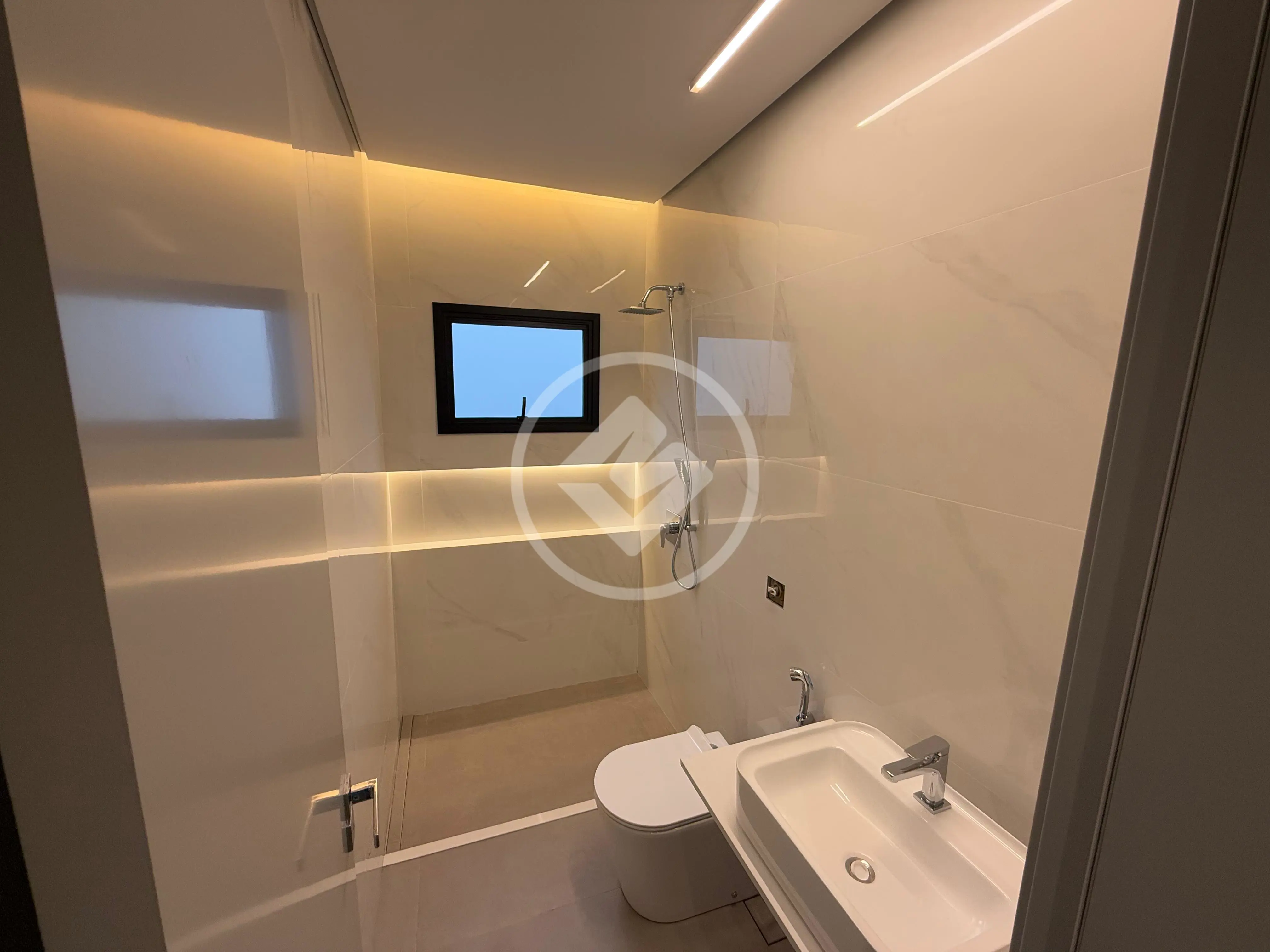 Imagem 4 - Casa Condomínio em Condomínio Residencial Vila Jardim, Cuiabá - MT
