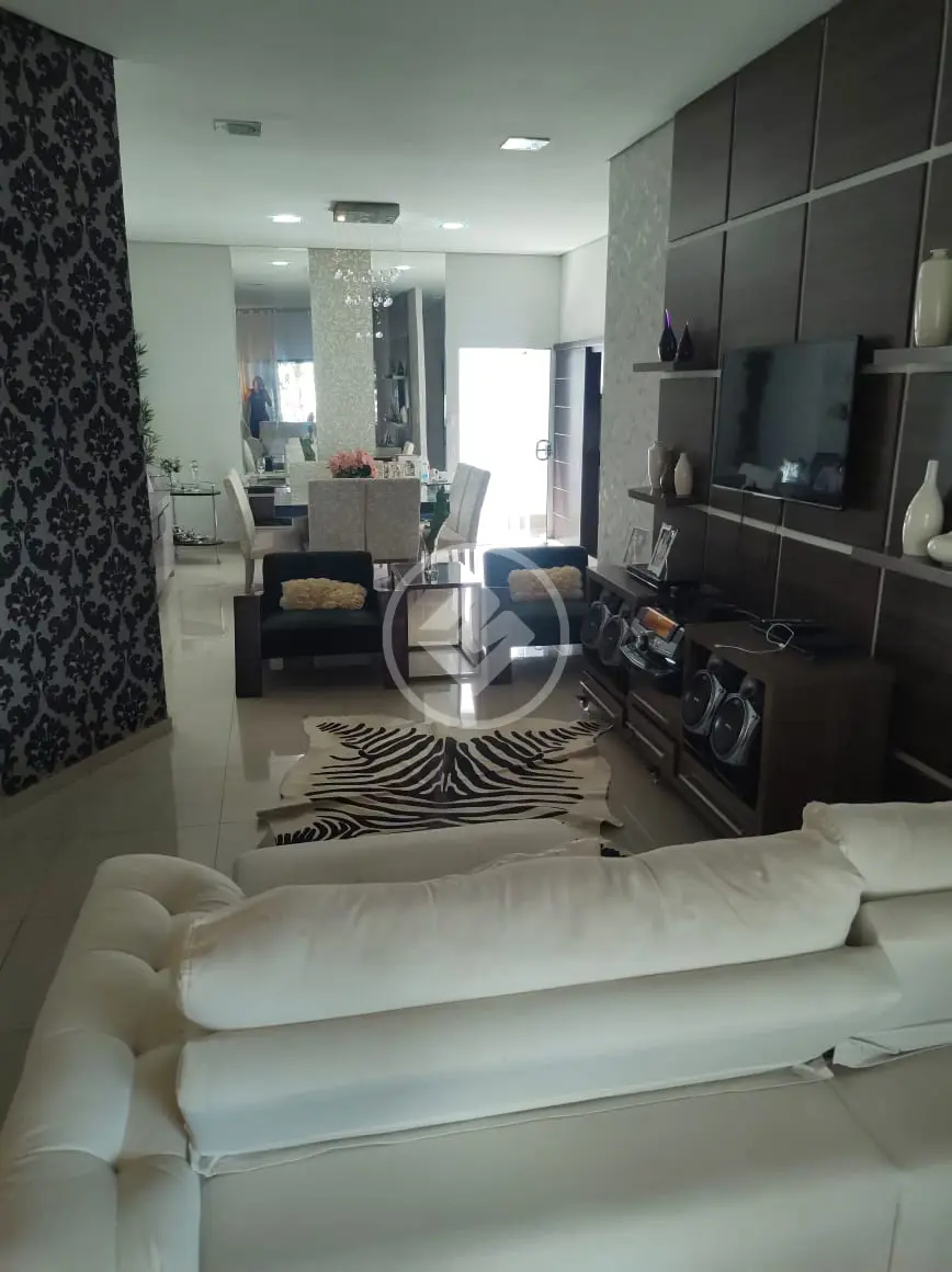 Imagem 1 - Casa em Centro Norte, Várzea Grande - MT