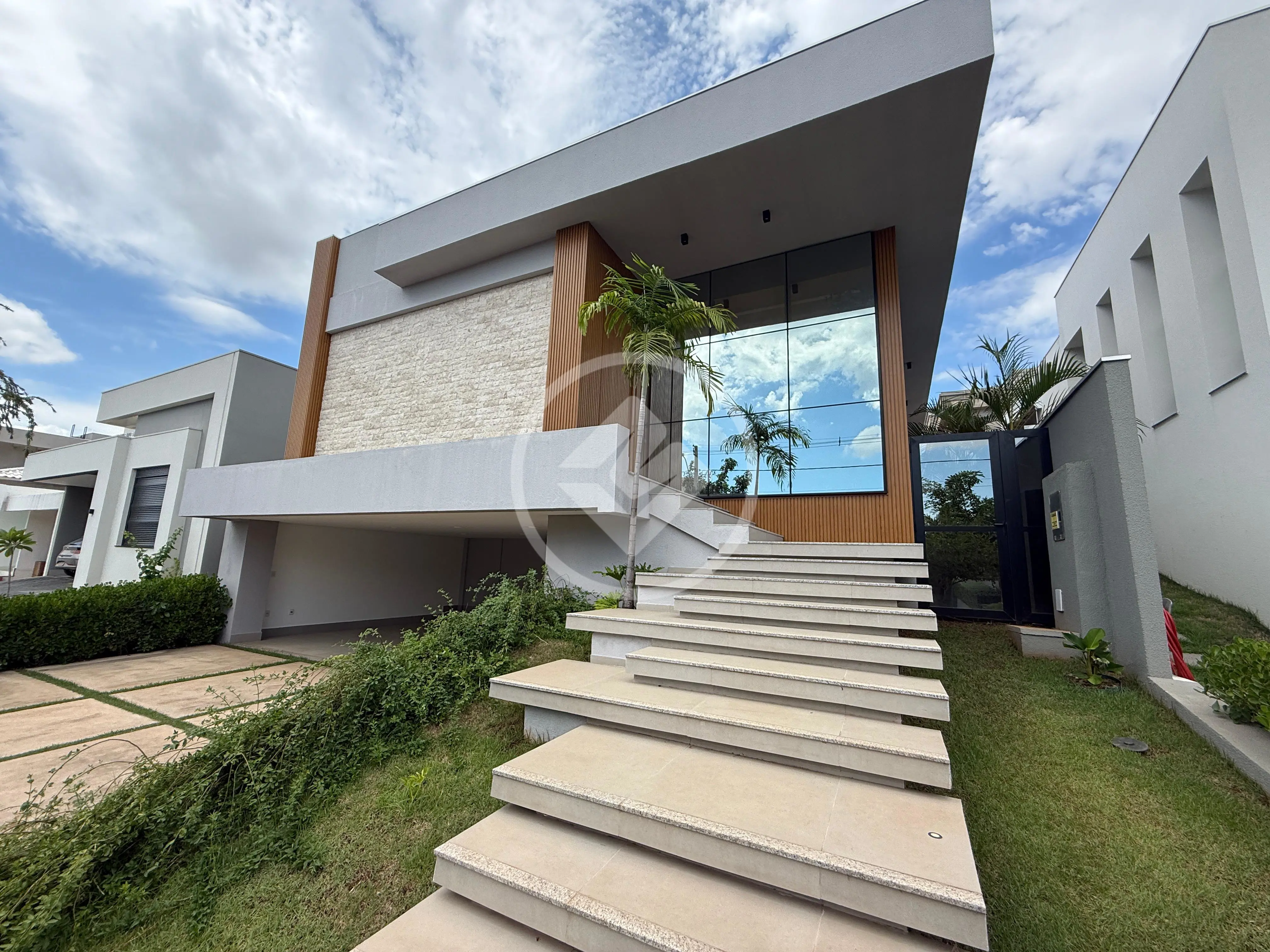 Imagem 2 - Casa Condomínio em Condomínio Residencial Vila Jardim, Cuiabá - MT