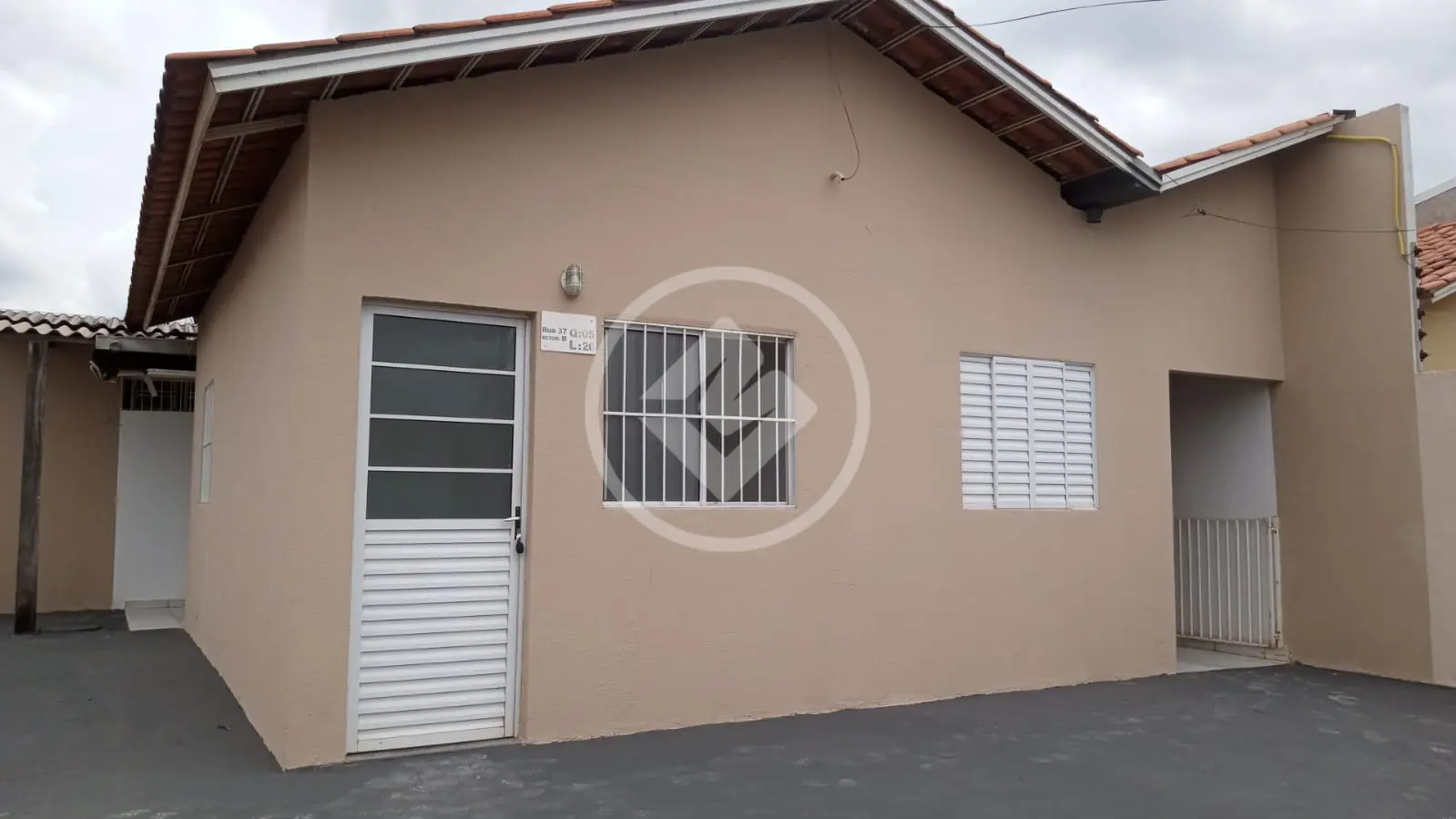 Imagem 2 - Casa em RESIDENCIAL COXIPÓ, Cuiabá - MT