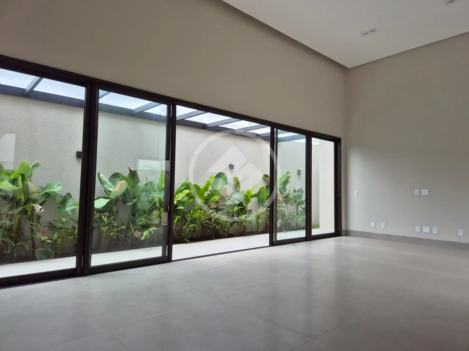 Imagem 5 - Casa Condomínio em CONDOMINIO FLORAIS ITALIA, Cuiabá - MT