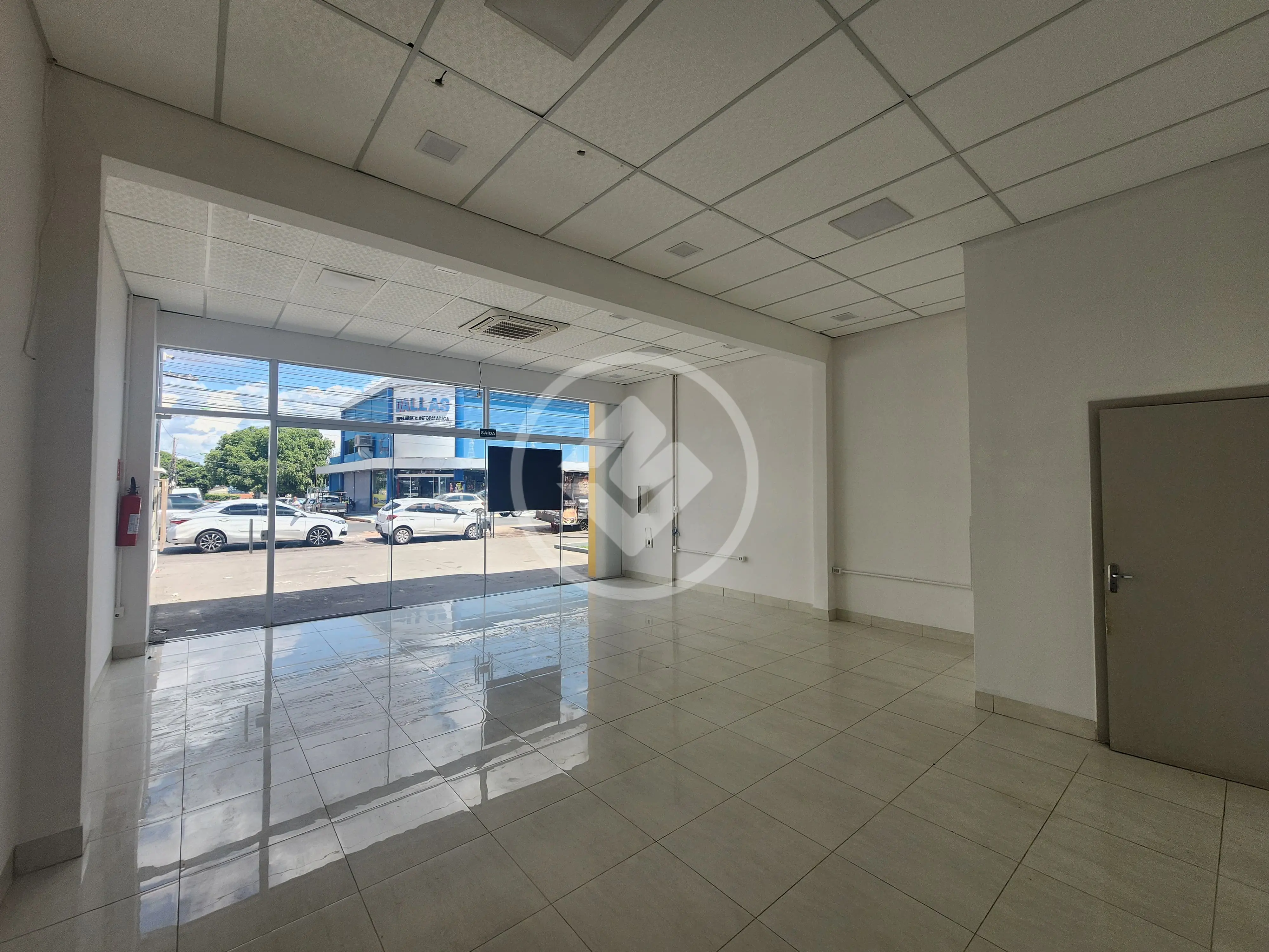 Imagem 5 - Casa Comercial em CPA II, Cuiabá - MT