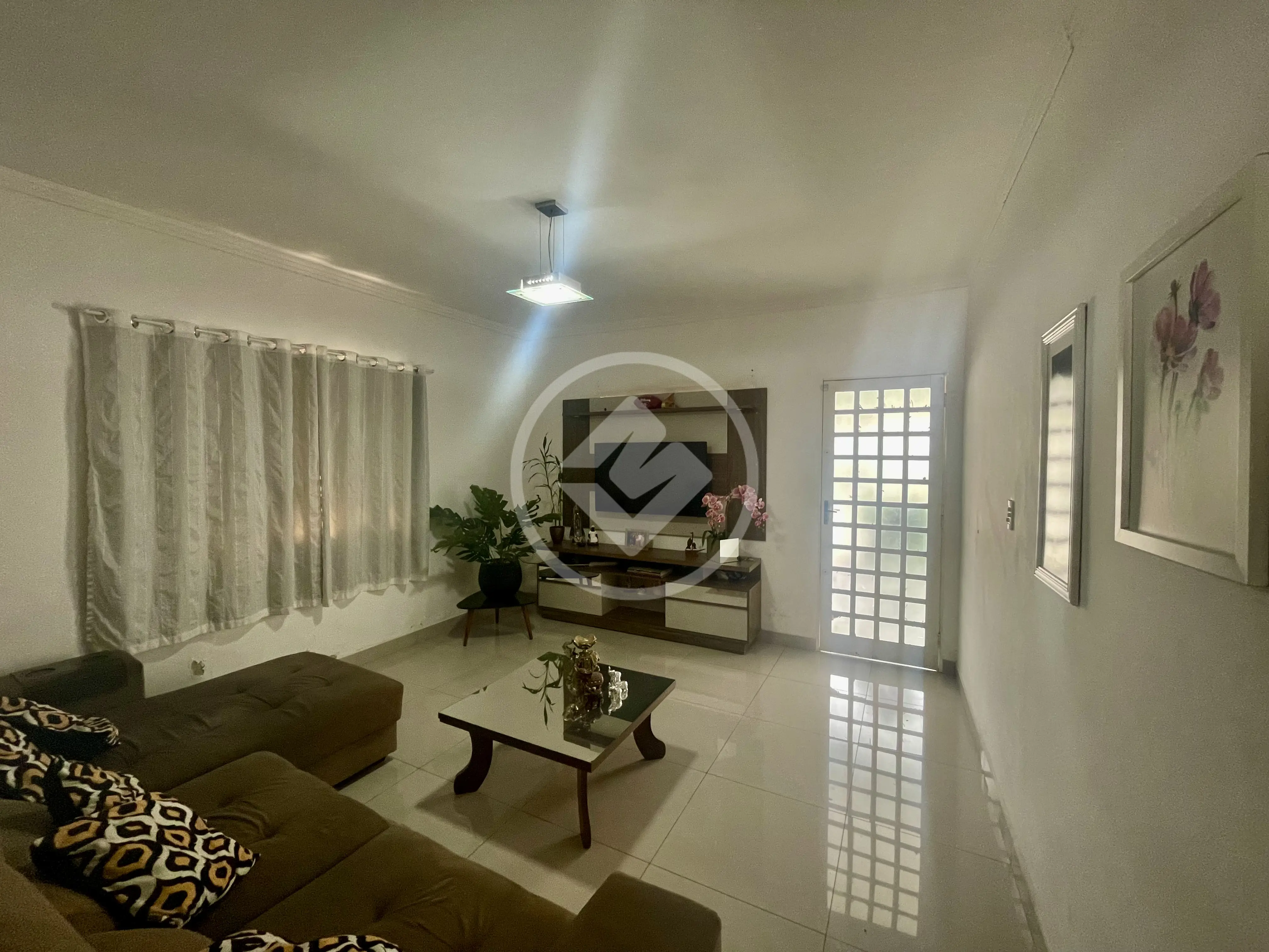 Imagem 1 - Casa em Jardim Imperial, Cuiabá - MT