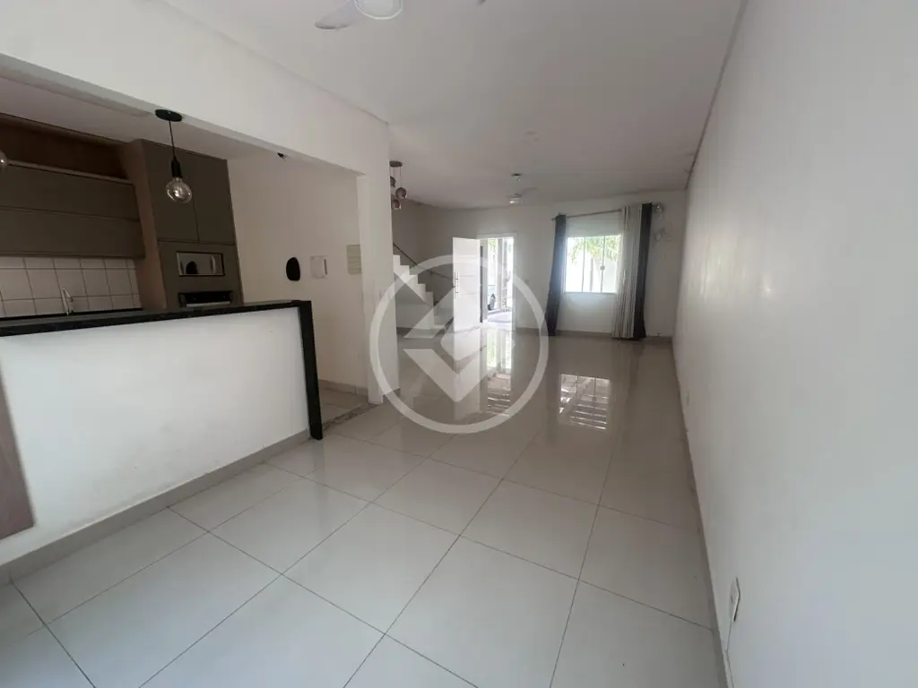 Imagem 1 - Sobrado Em Condomínio em JARDIM MARIANA, Cuiabá - MT