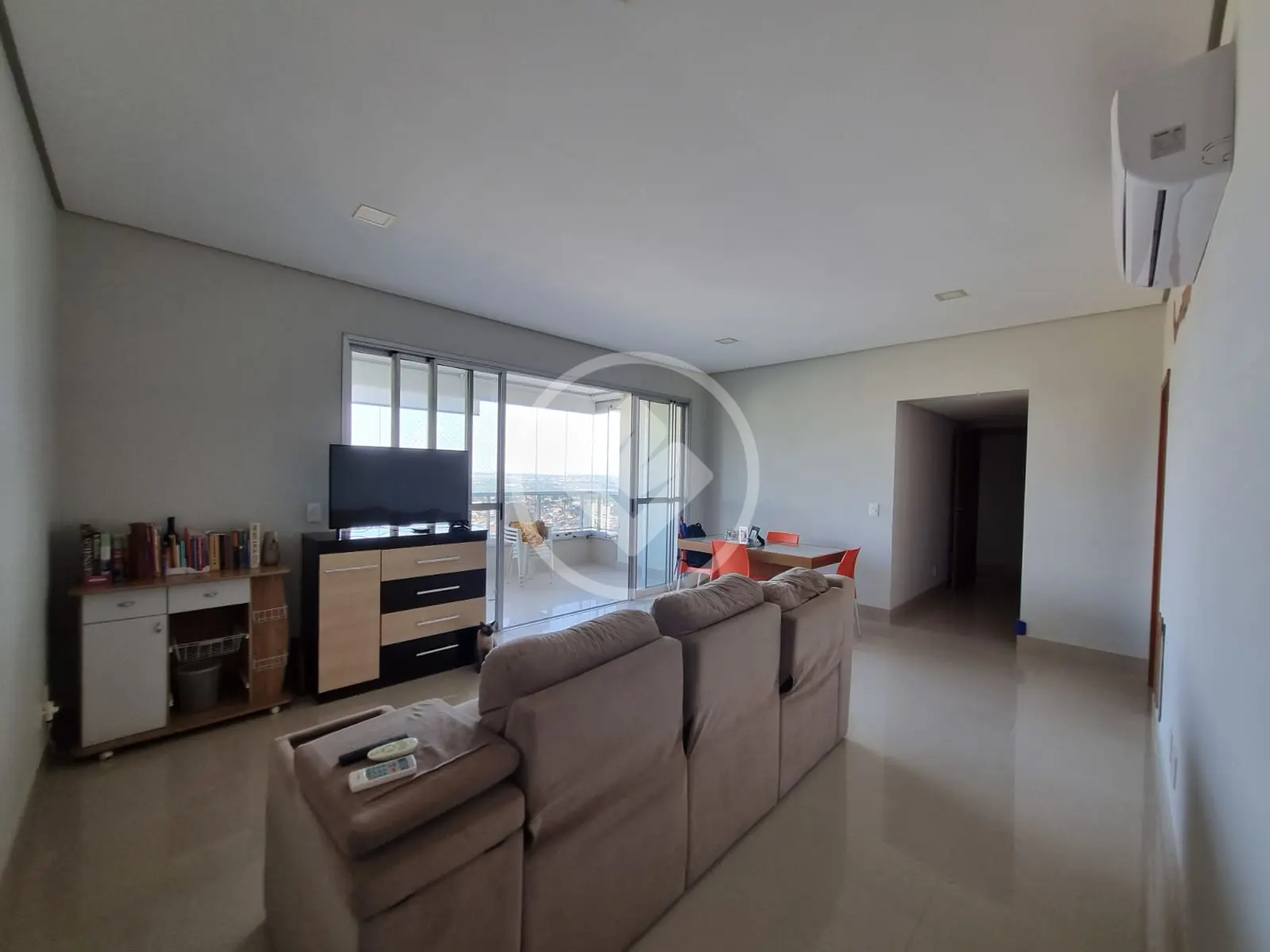 Imagem 4 - Apartamento em JARDIM PETRÓPOLIS, Cuiabá - MT