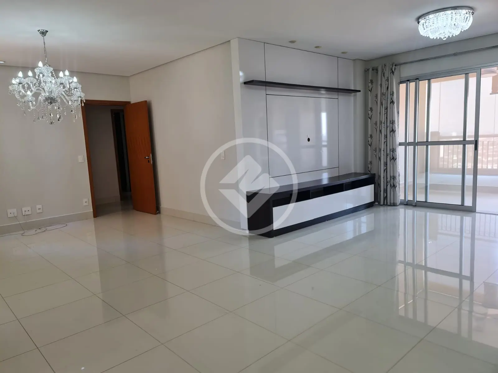 Imagem 3 - Apartamento em JARDIM ACLIMAÇÃO, Cuiabá - MT
