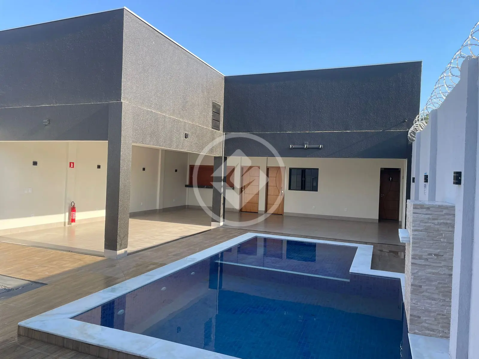 Imagem 5 - Casa Comercial em Jardim Presidente, Cuiabá - MT