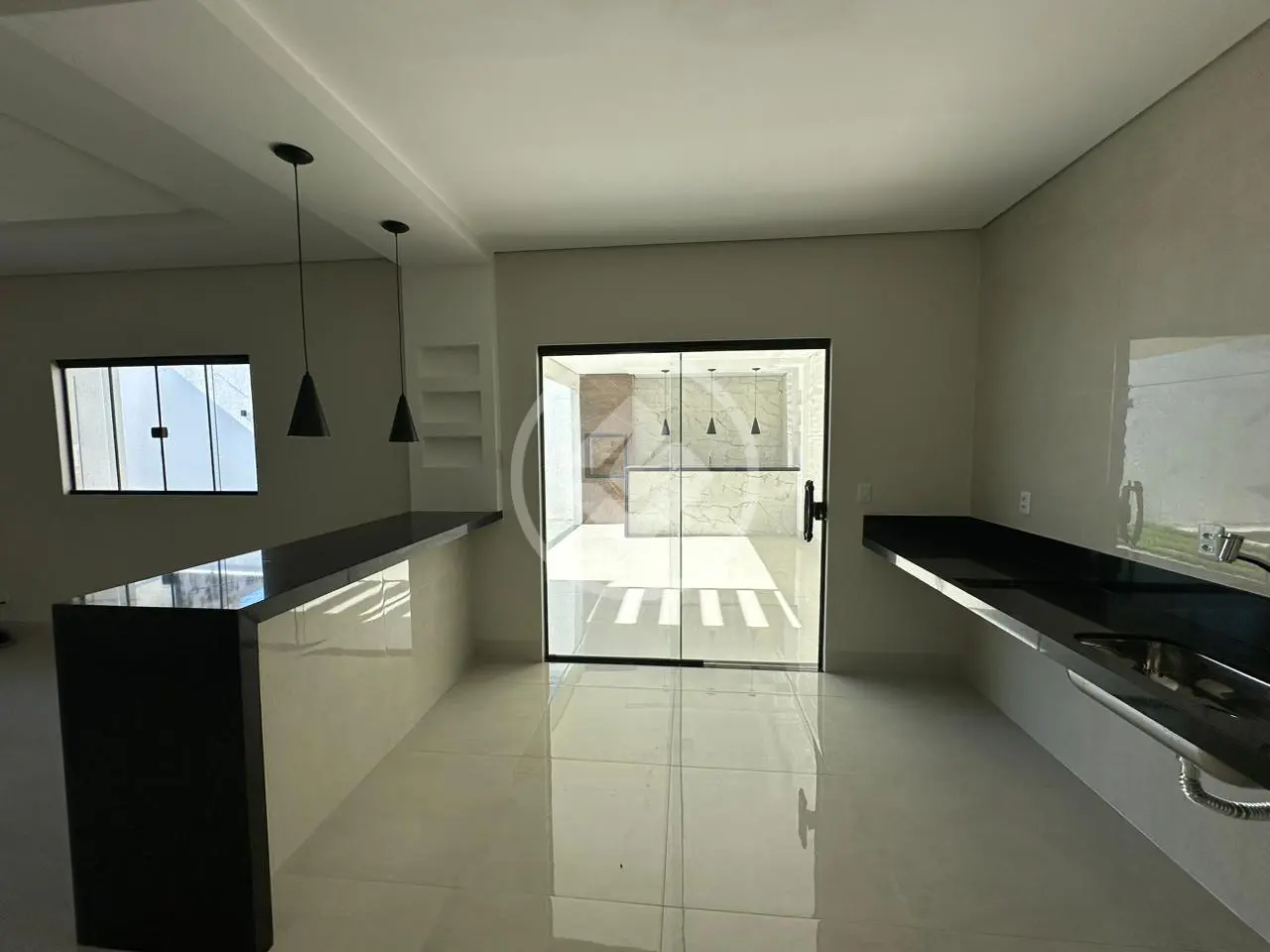 Imagem 5 - Casa em JARDIM CALIFÓRNIA, Cuiabá - MT
