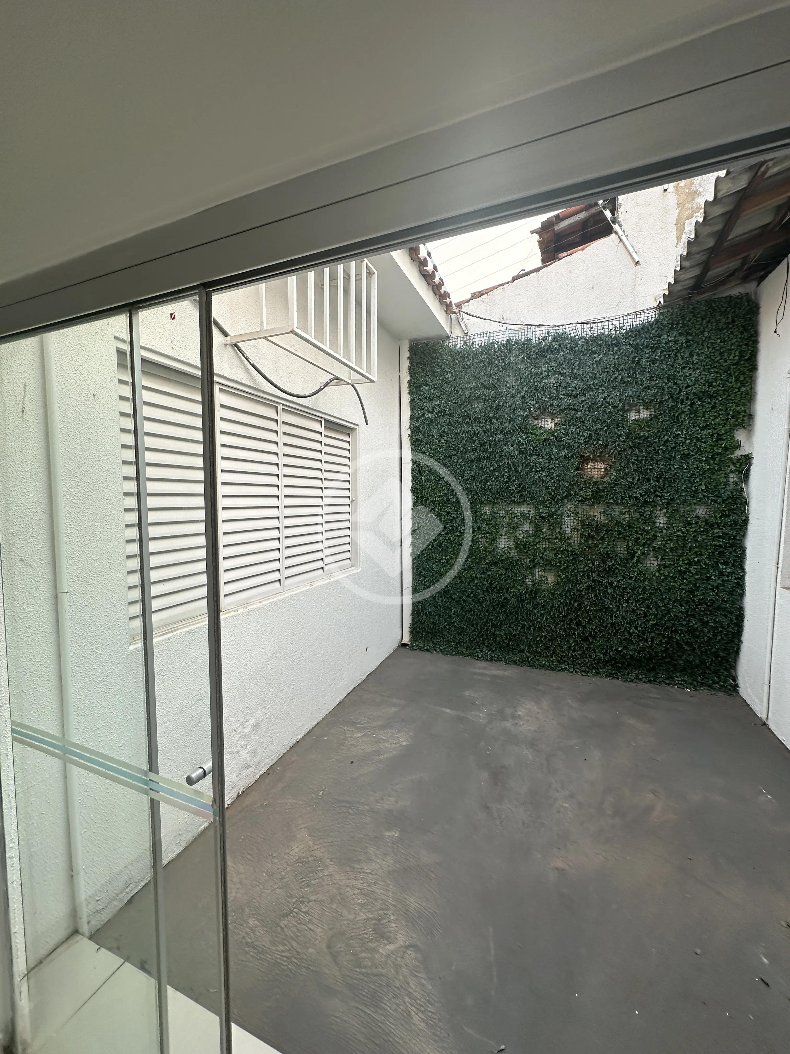 Imagem 3 - Casa Comercial em JARDIM CUIABÁ, Cuiabá - MT