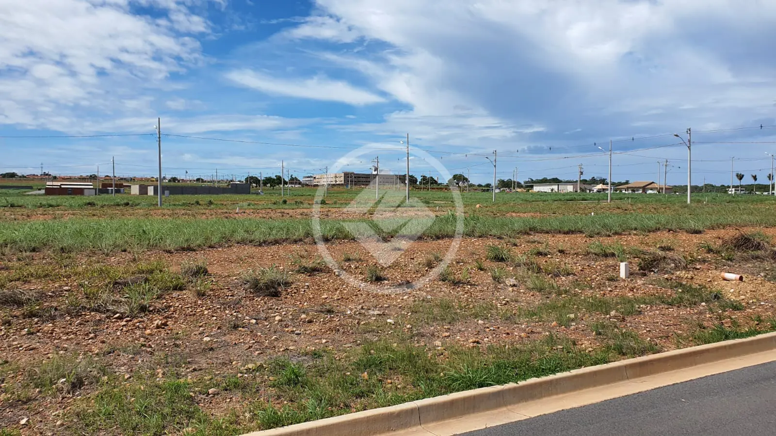 Terreno Lot Prq Genebra) - Petrópolis, Várzea Grande - MT — foto 2