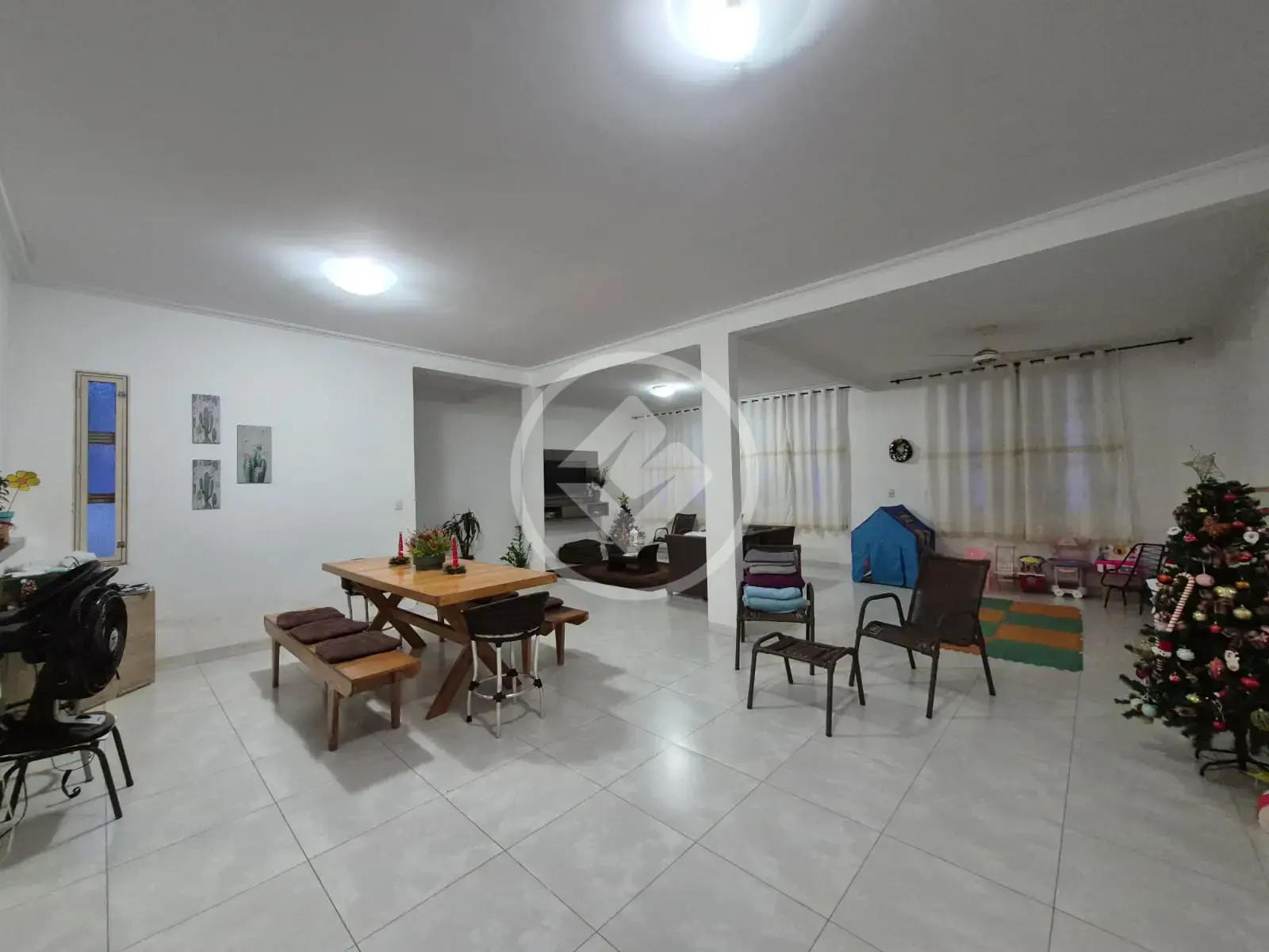 Imagem 1 - Casa em Centro, Cuiabá - MT