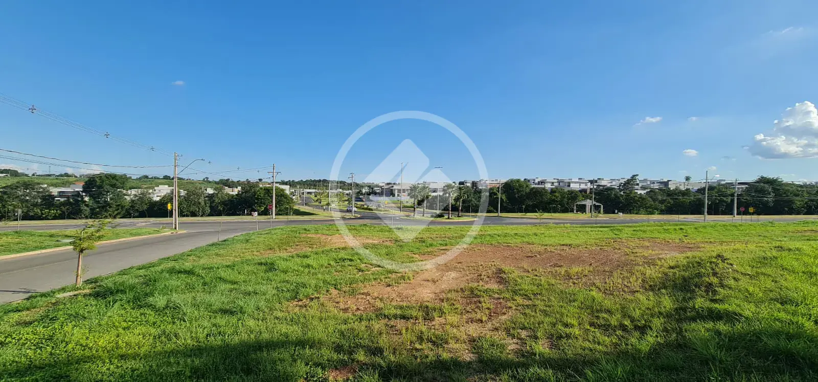 Imagem 1 - Terreno Condomínio em Novo Mundo, Várzea Grande - MT