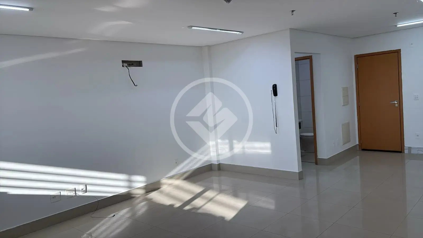 Imagem 1 - Sala Comercial em Alvorada, Cuiabá - MT