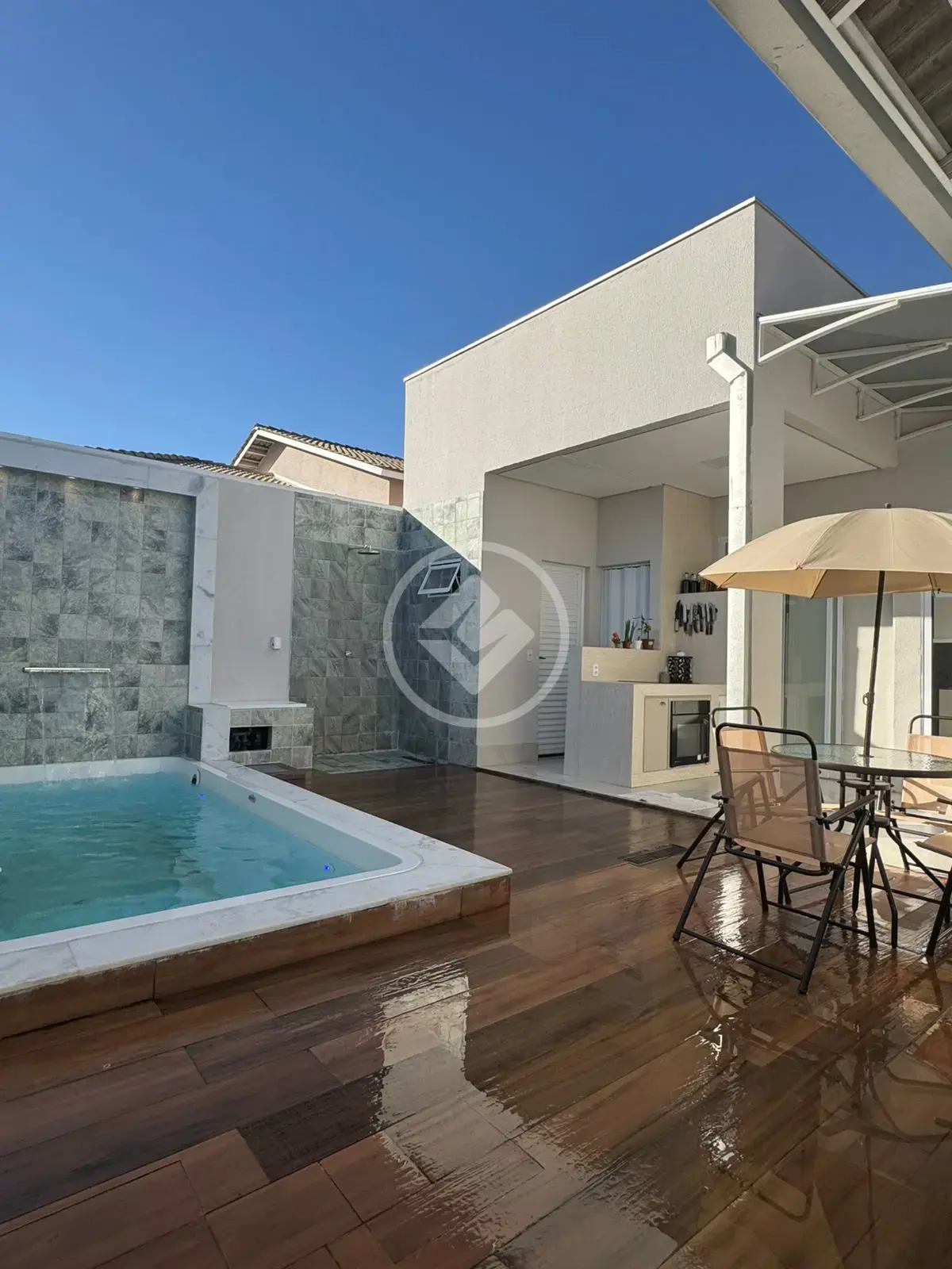 Imagem 1 - Casa Condomínio em PETRÓPOLIS, Várzea Grande - MT