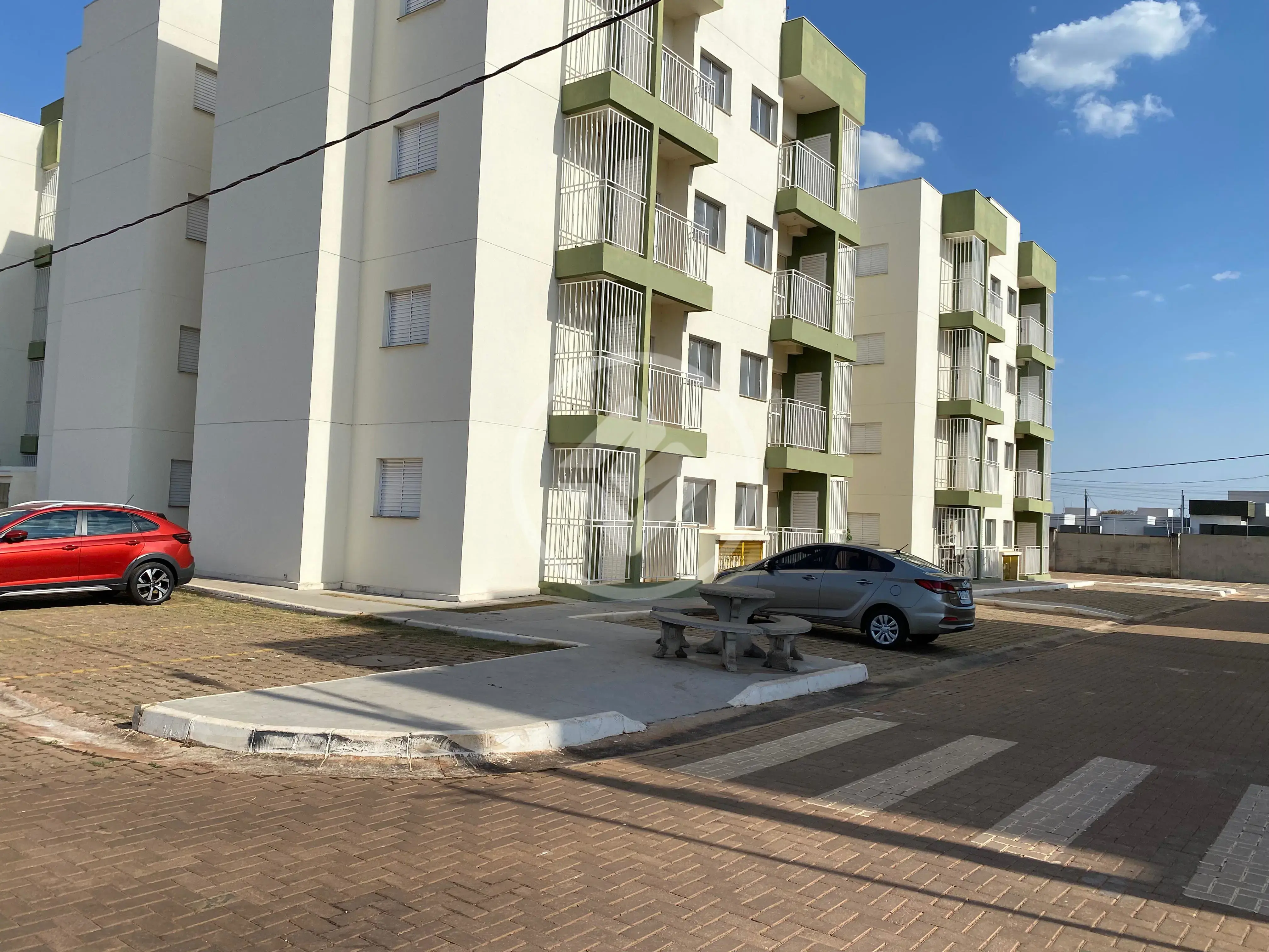 Imagem 1 - Apartamento em VILA PIRINEU, Várzea Grande - MT