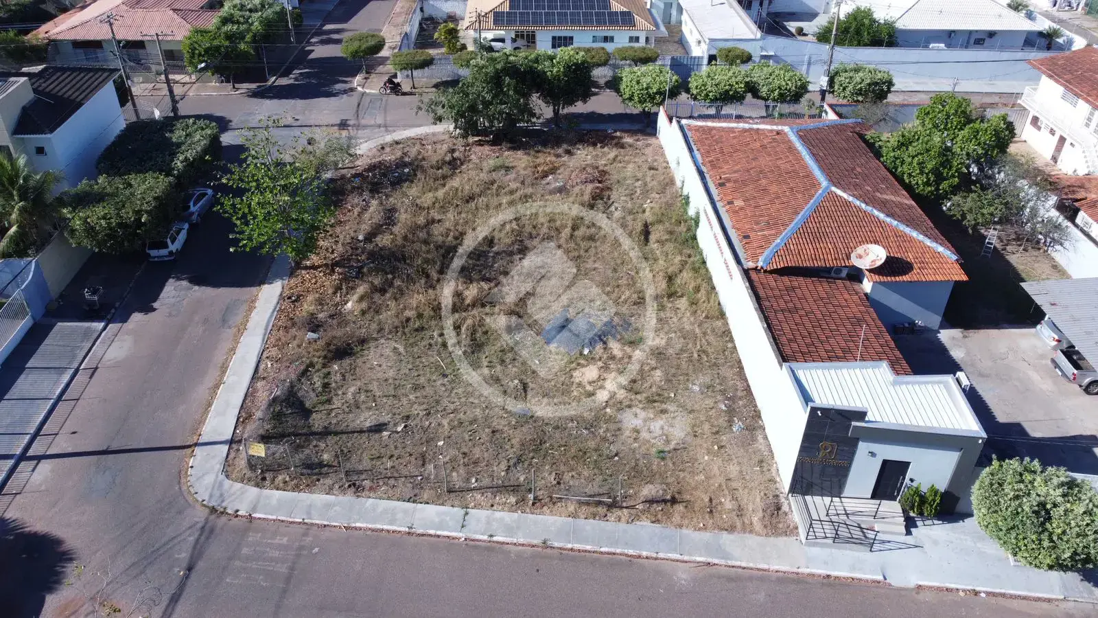 Imagem 2 - Terreno em JARDIM CALIFÓRNIA, Cuiabá - MT