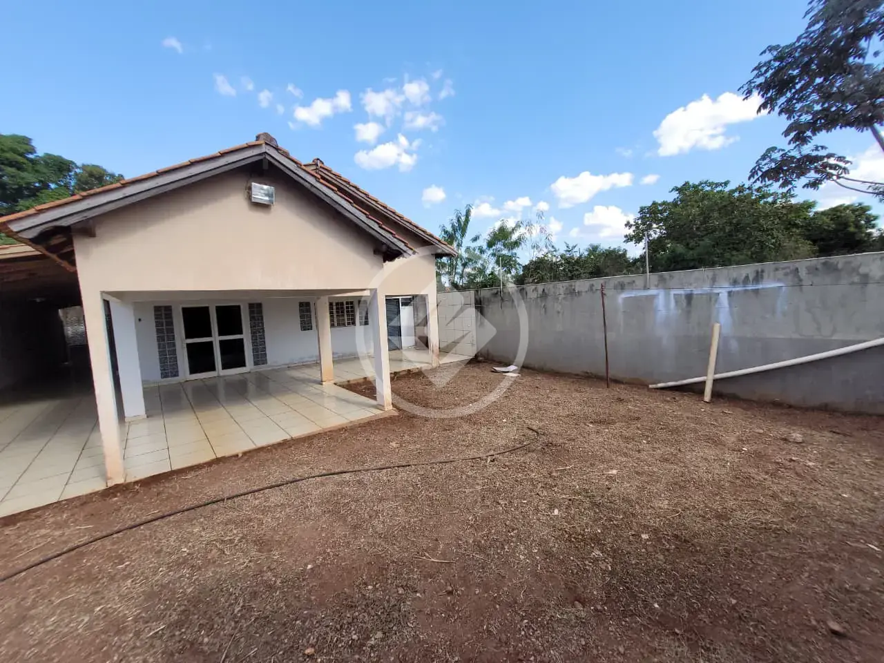 Imagem 1 - Casa em JARDIM OURO VERDE, Várzea Grande - MT