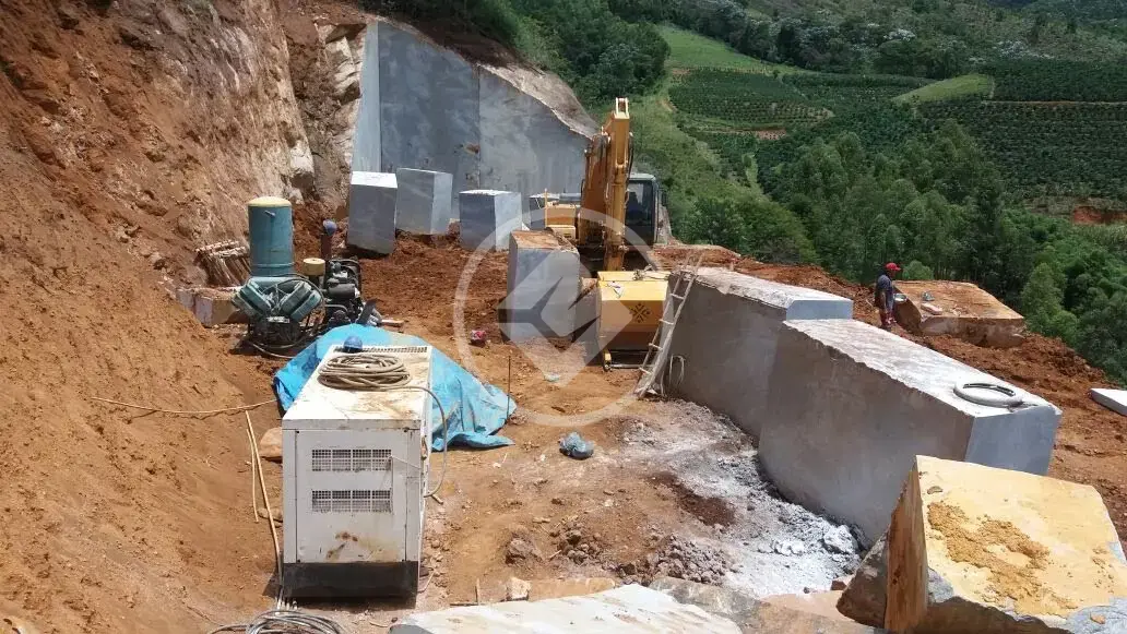 Image 2 - Terreno Comercial em Quinta das Flores, Muriaé - MG