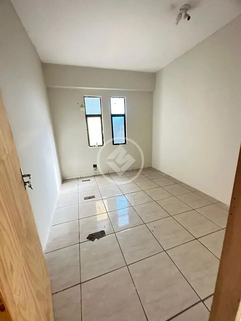 Image 2 - Sala Comercial em Centro-Sul, Várzea Grande - MT