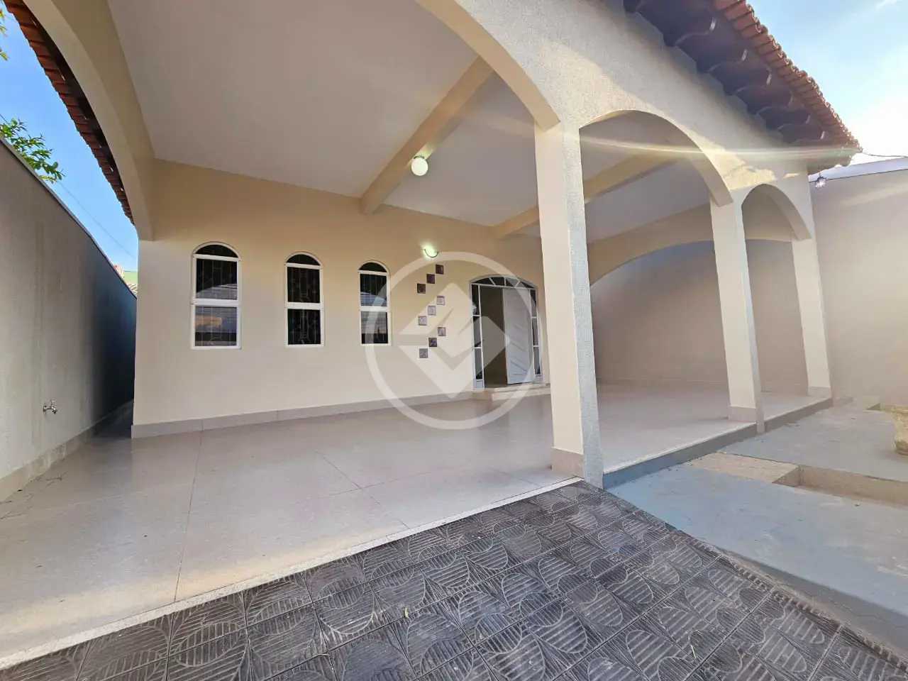 Imagem 1 - Casa em PRAEIRO, Cuiabá - MT