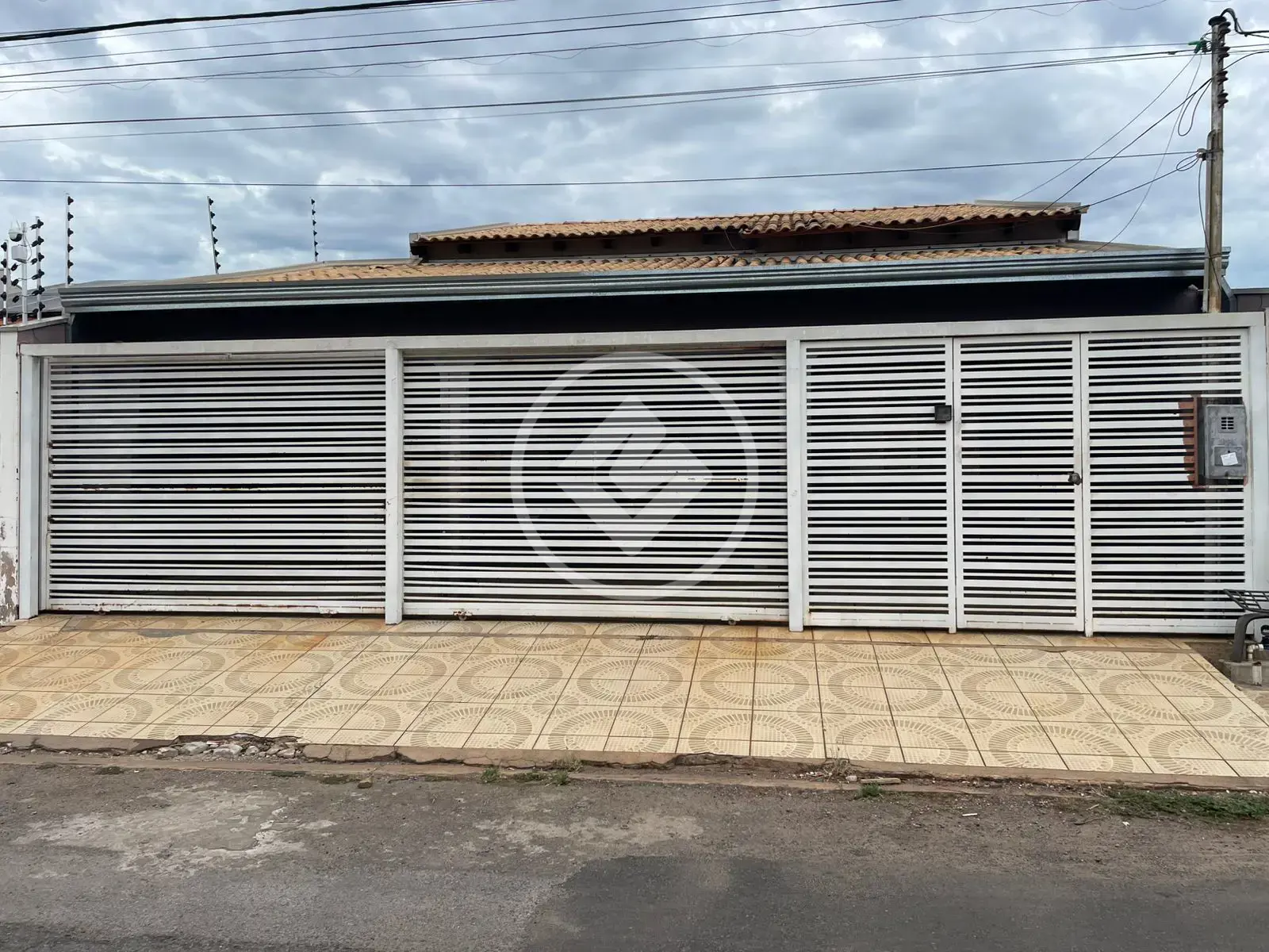 Imagem 1 - Casa em MORADA DA SERRA, Cuiabá - MT