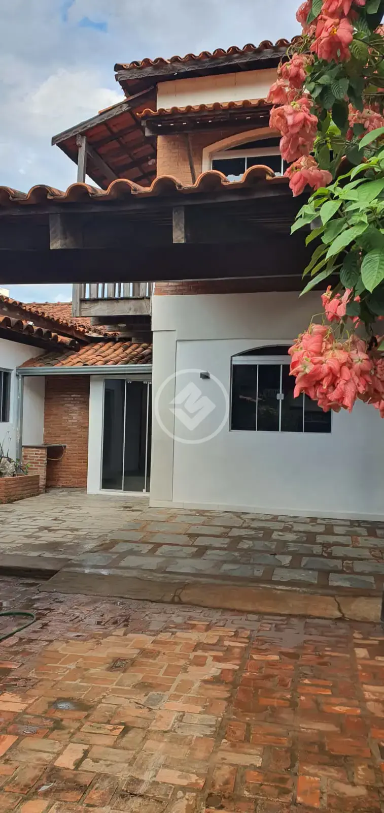 Imagem 1 - Sobrado em Santa Rosa, Cuiabá - MT
