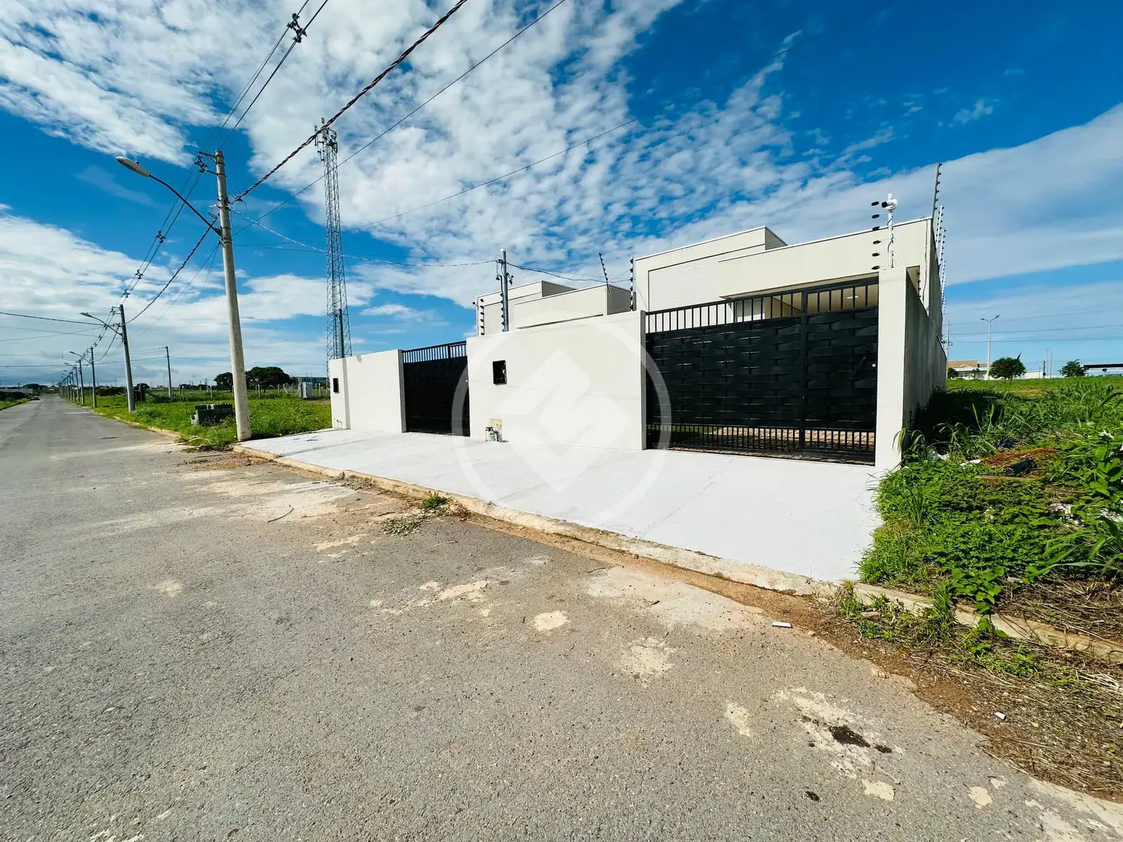Imagem 2 - Casa em Lot Prq Genebra) - Petrópolis, Várzea Grande - MT