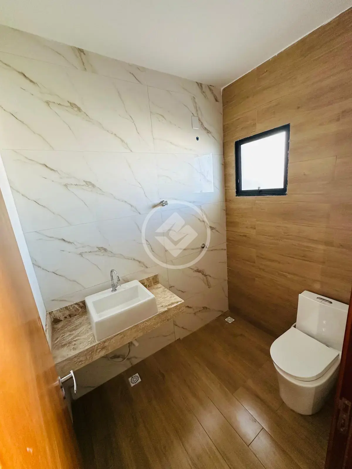 Imagem 3 - Casa em Lot Prq Genebra) - Petrópolis, Várzea Grande - MT