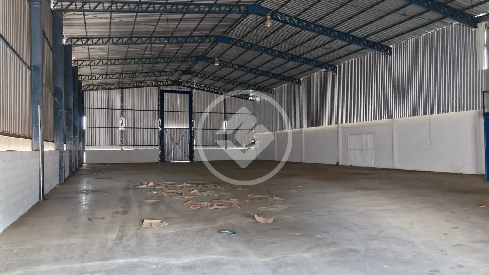 Imagem 1 - Galpão em DISTRITO INDUSTRIAL, Cuiabá - MT