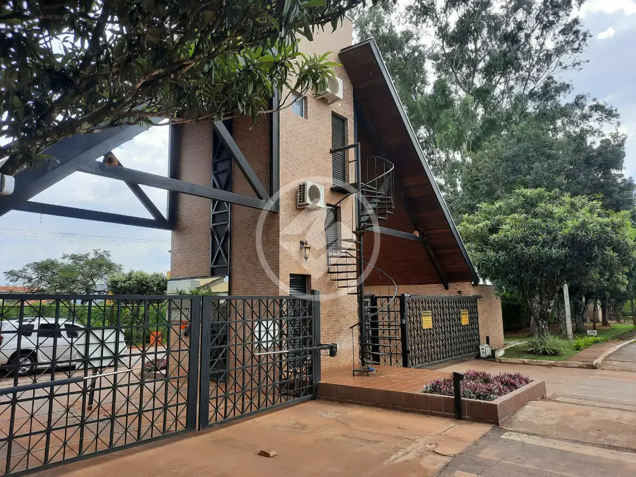 Imagem 1 - Casa Condomínio em CENTRO, Chapada dos Guimarães - MT