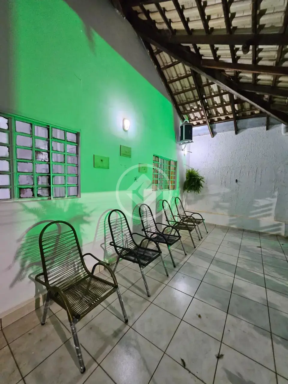 Imagem 1 - Casa em CENTRO, Chapada dos Guimarães - MT