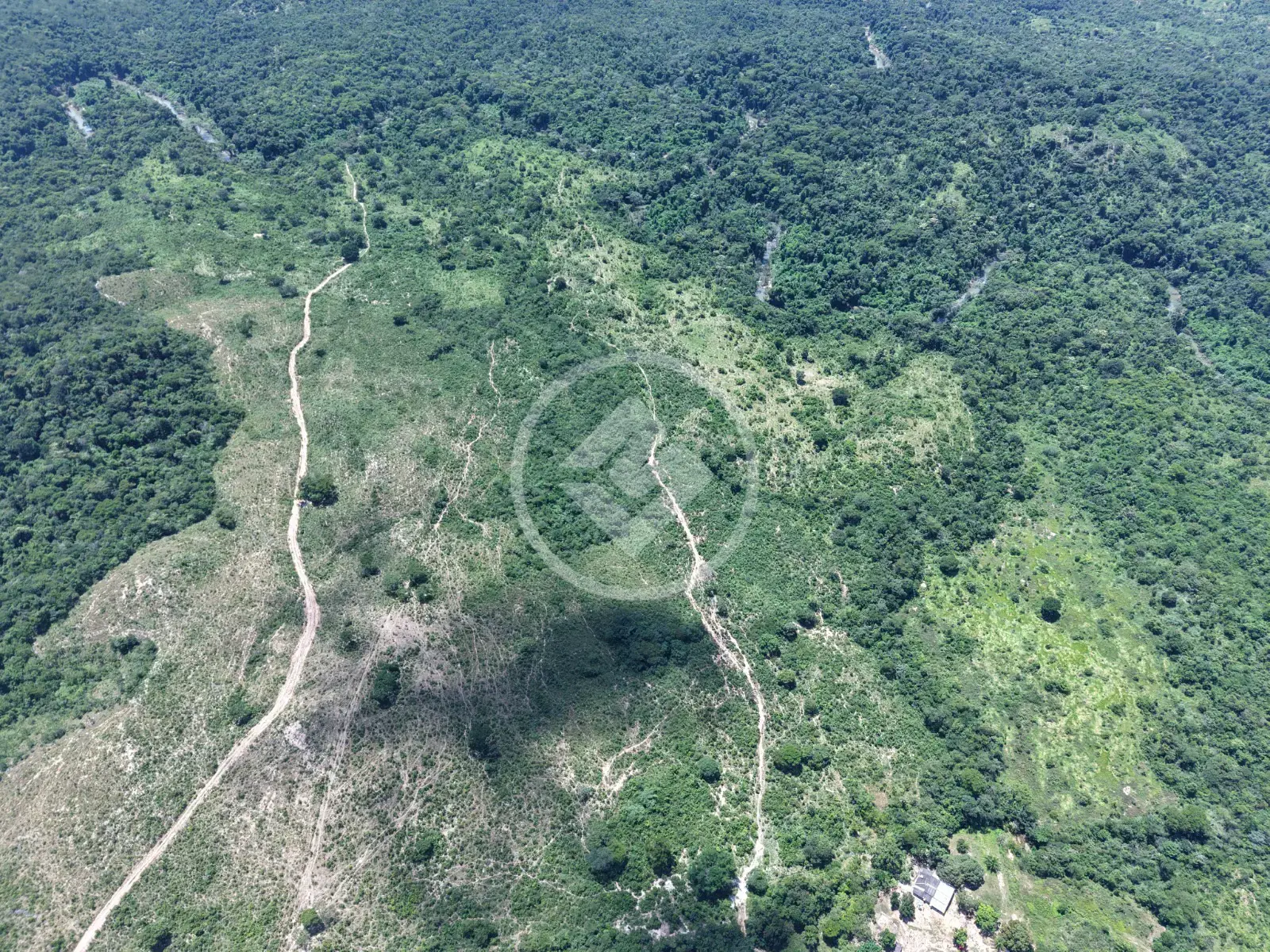 Imagem 2 - Fazenda em CENTRO, Chapada dos Guimarães - MT