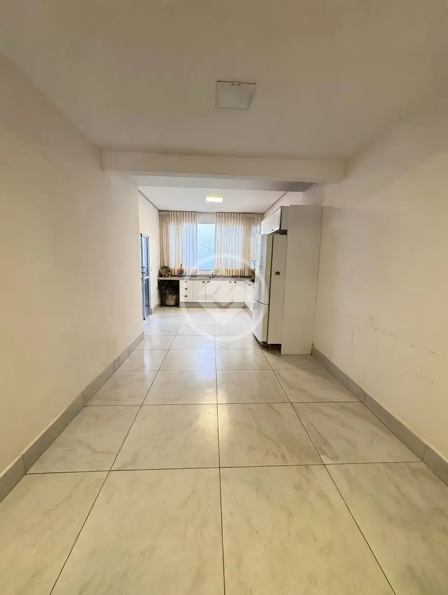 Imagem 2 - Casa em Cristo Rei, Várzea Grande - MT