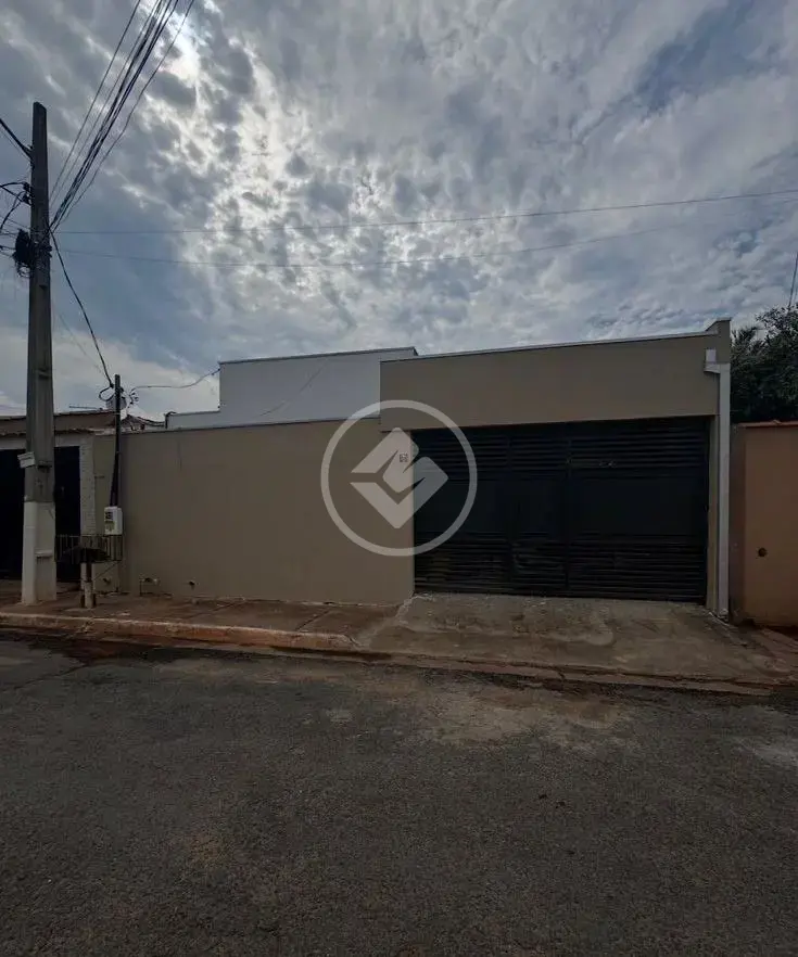 Imagem 1 - Casa em Cristo Rei, Várzea Grande - MT