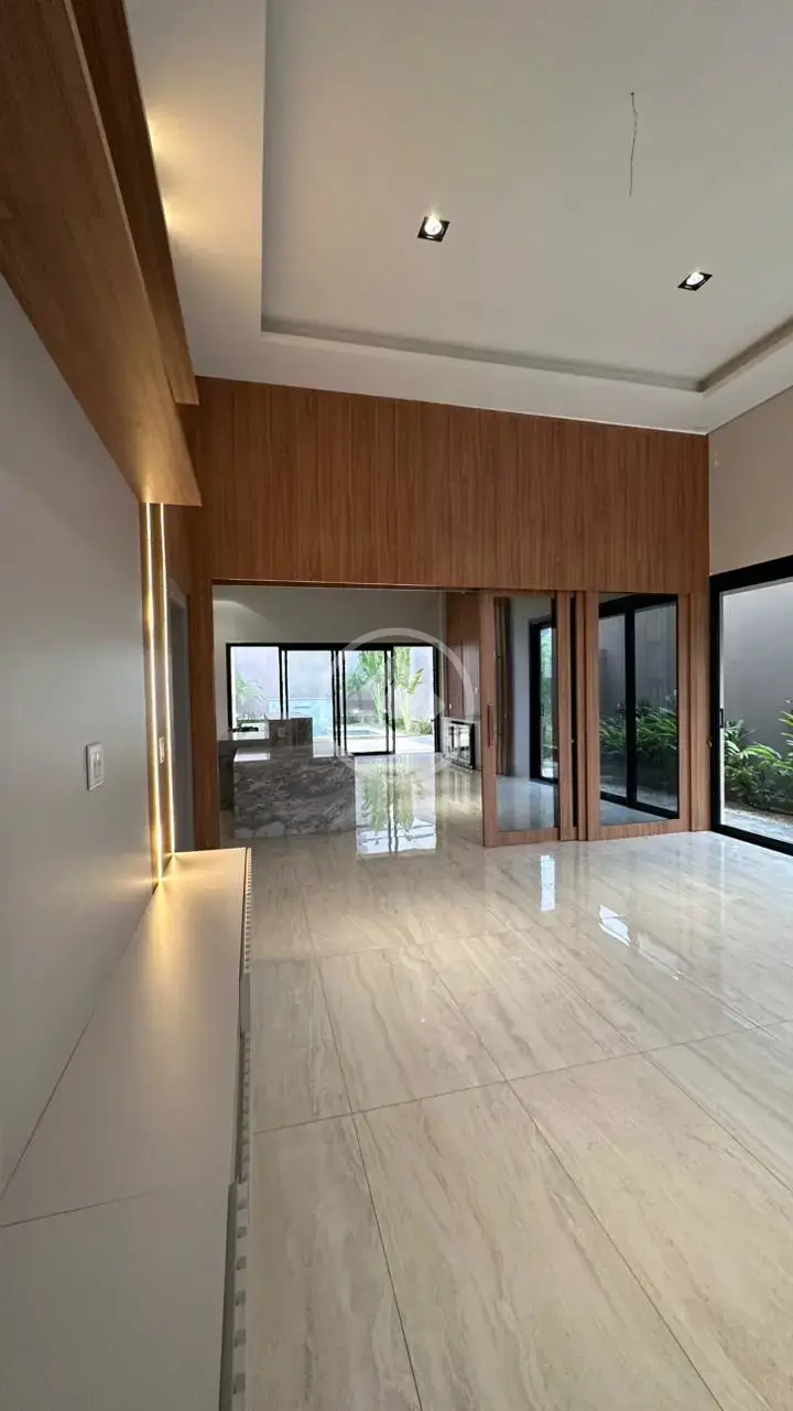 Imagem 6 - Casa Condomínio em Bairro Condomínio Villa Jardim, Cuiabá - MT
