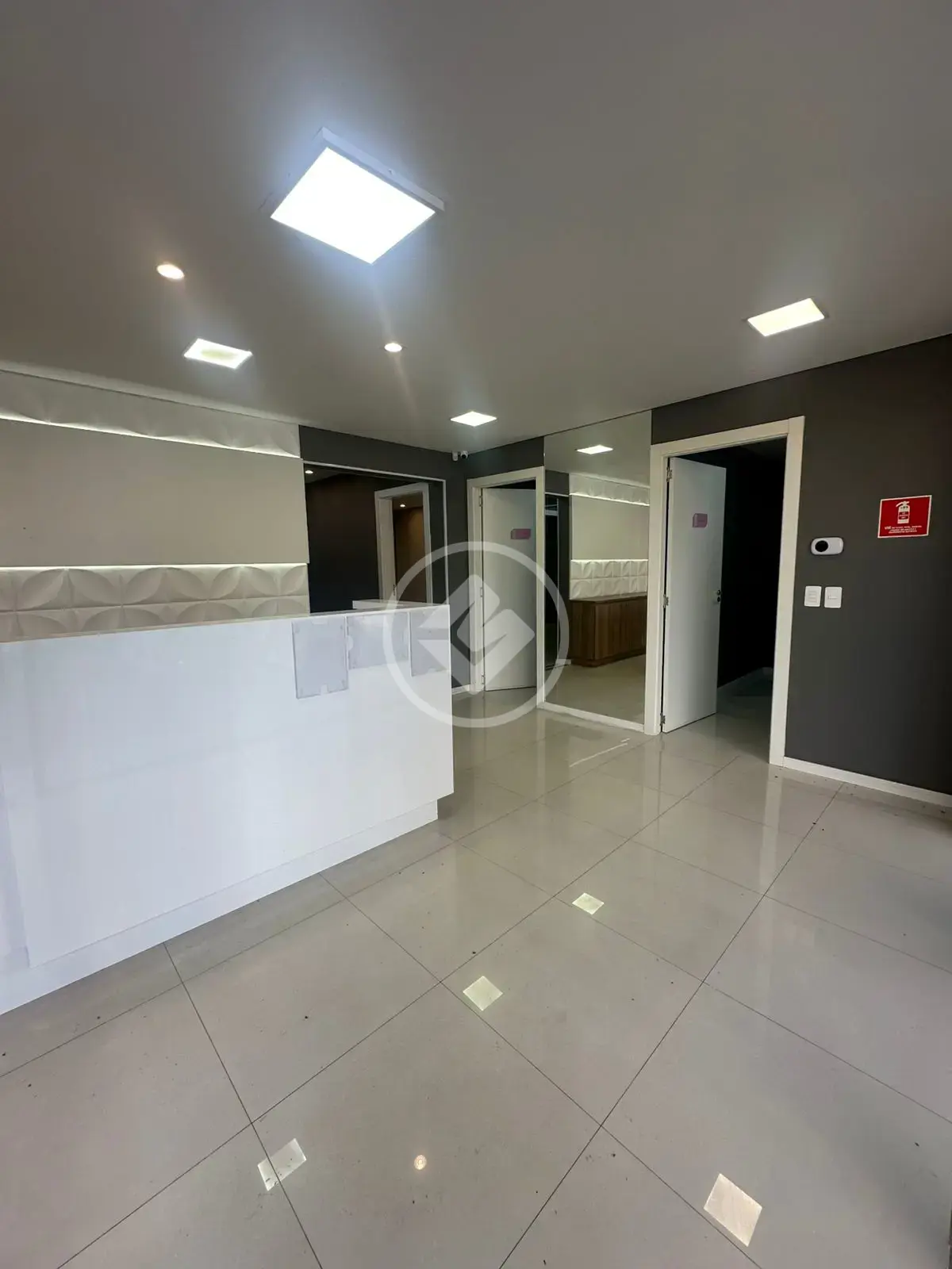 Imagem 1 - Sala Comercial em Centro-Sul, Cuiabá - MT