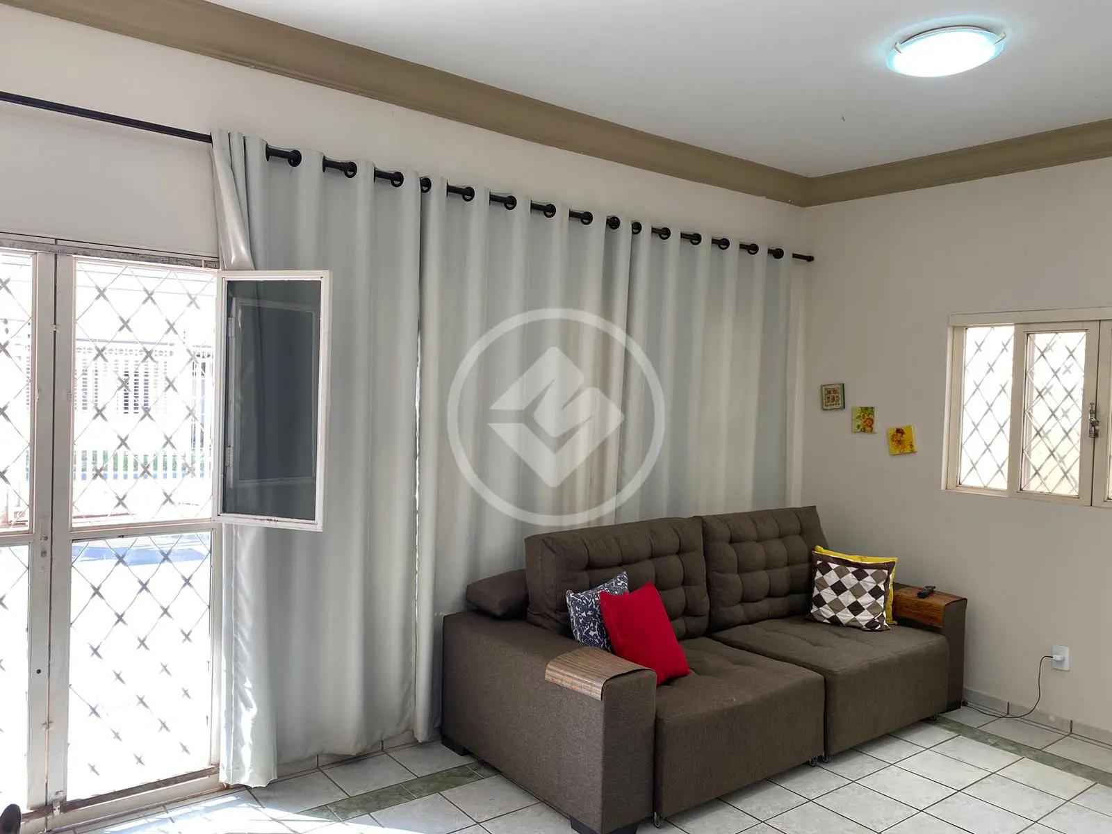 Sobrado JARDIM PETRÓPOLIS, Cuiabá - MT — foto 1