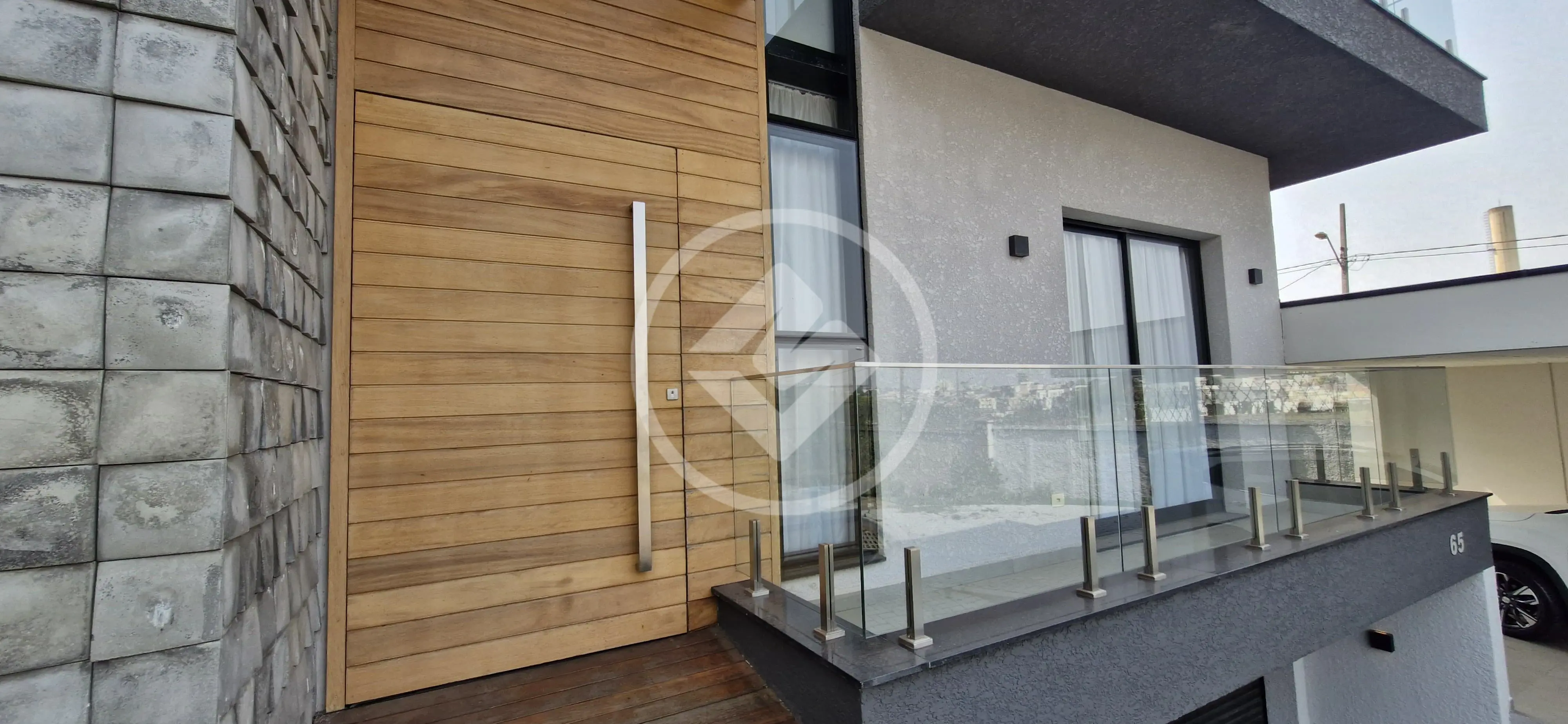 Casa Neoville, Curitiba - PR — foto 1