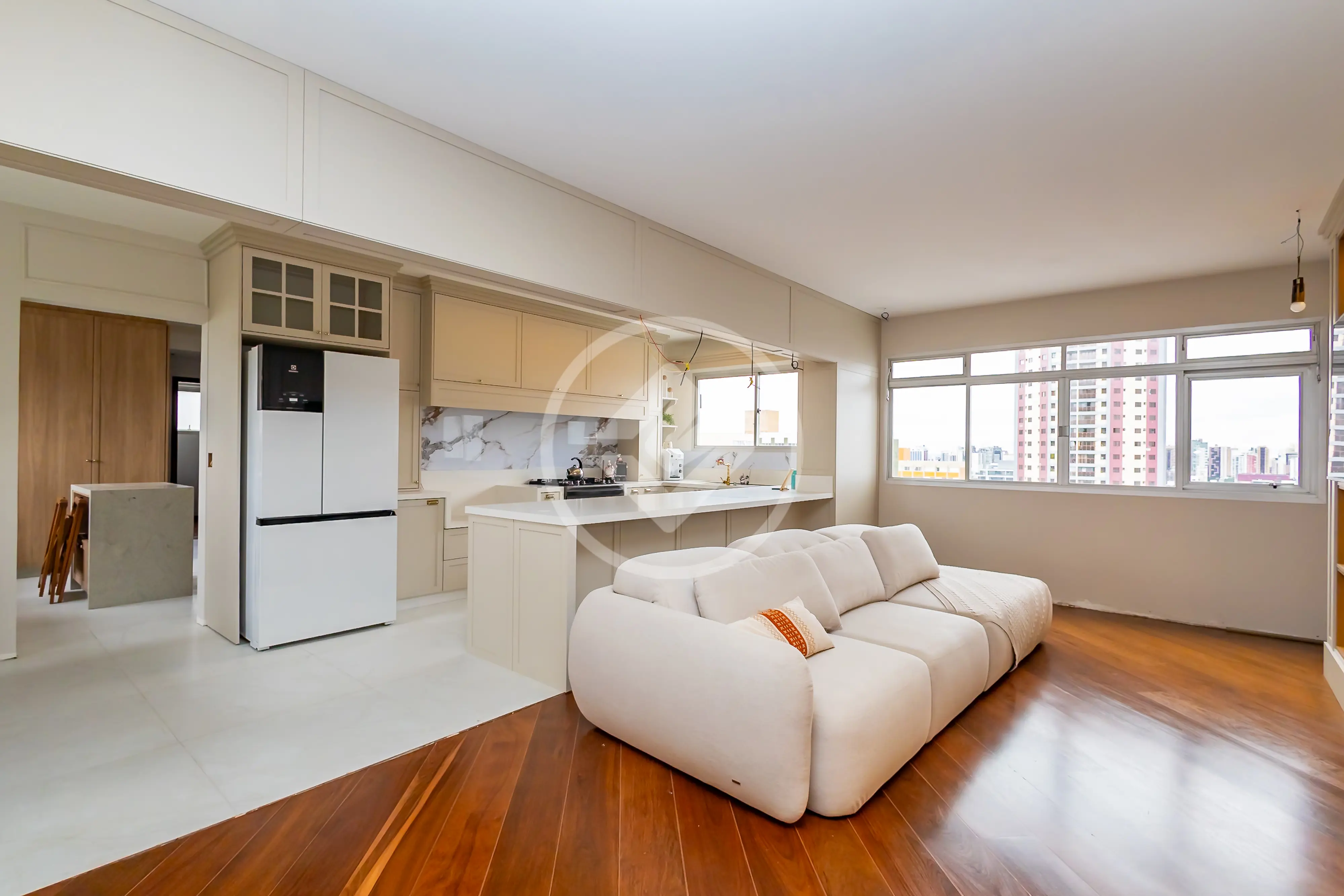 Imagem 2 - Apartamento em Bigorrilho, Curitiba - PR