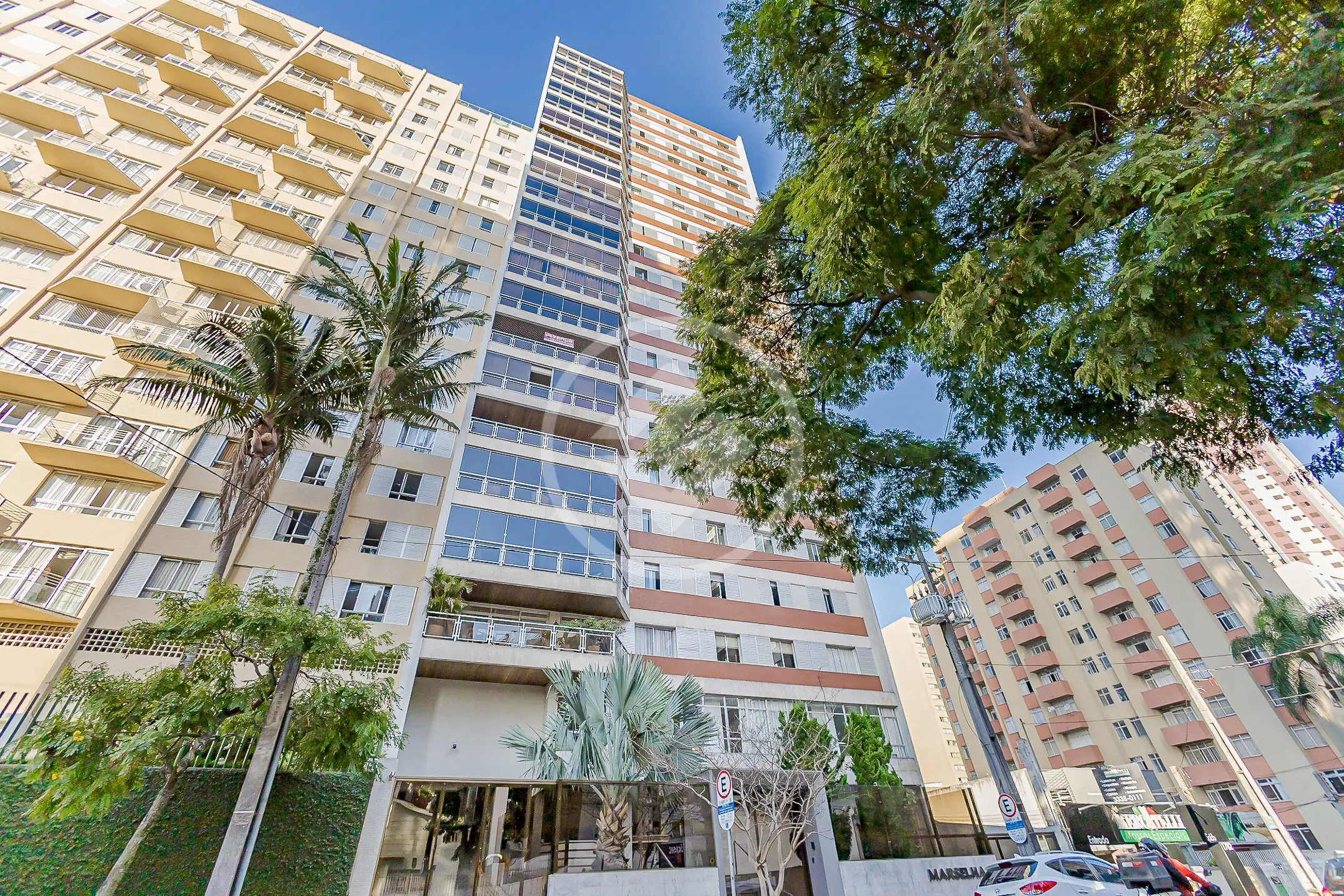 Apartamento CHAMPAGNAT, Curitiba - PR — foto 1