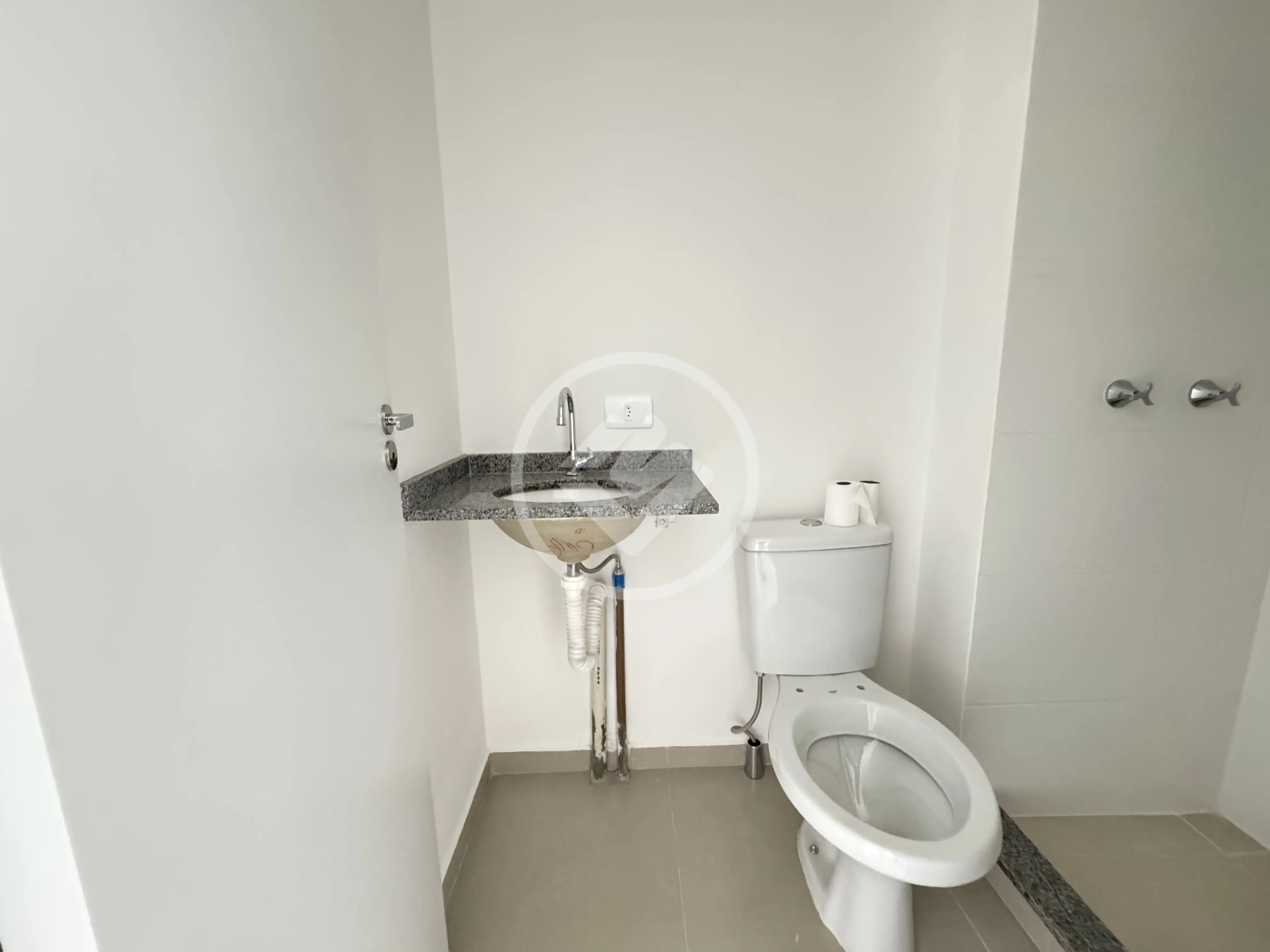 Imagem 2 - Loft / Studio em Novo Mundo, Curitiba - PR